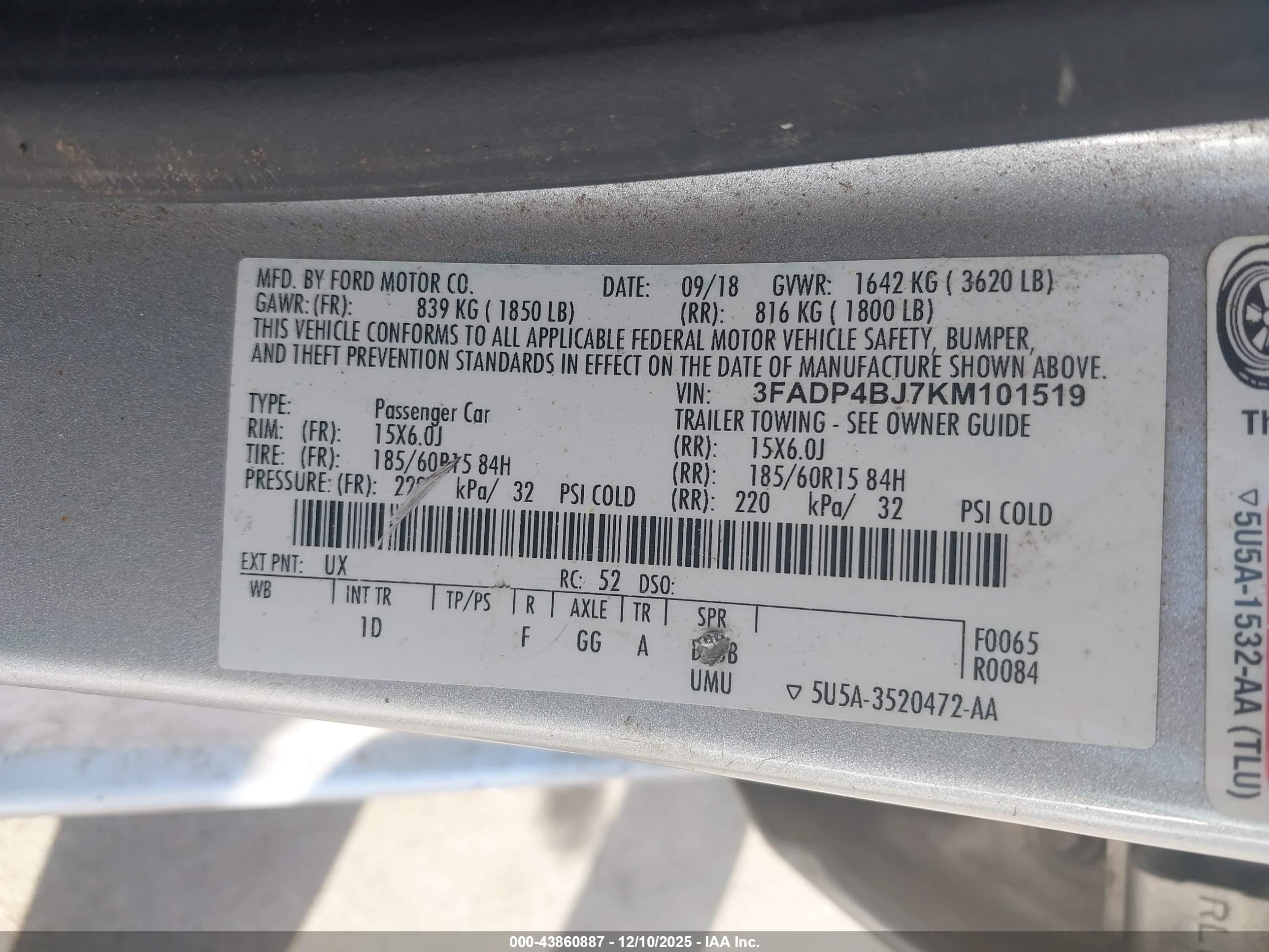 FORD FIESTA image 9