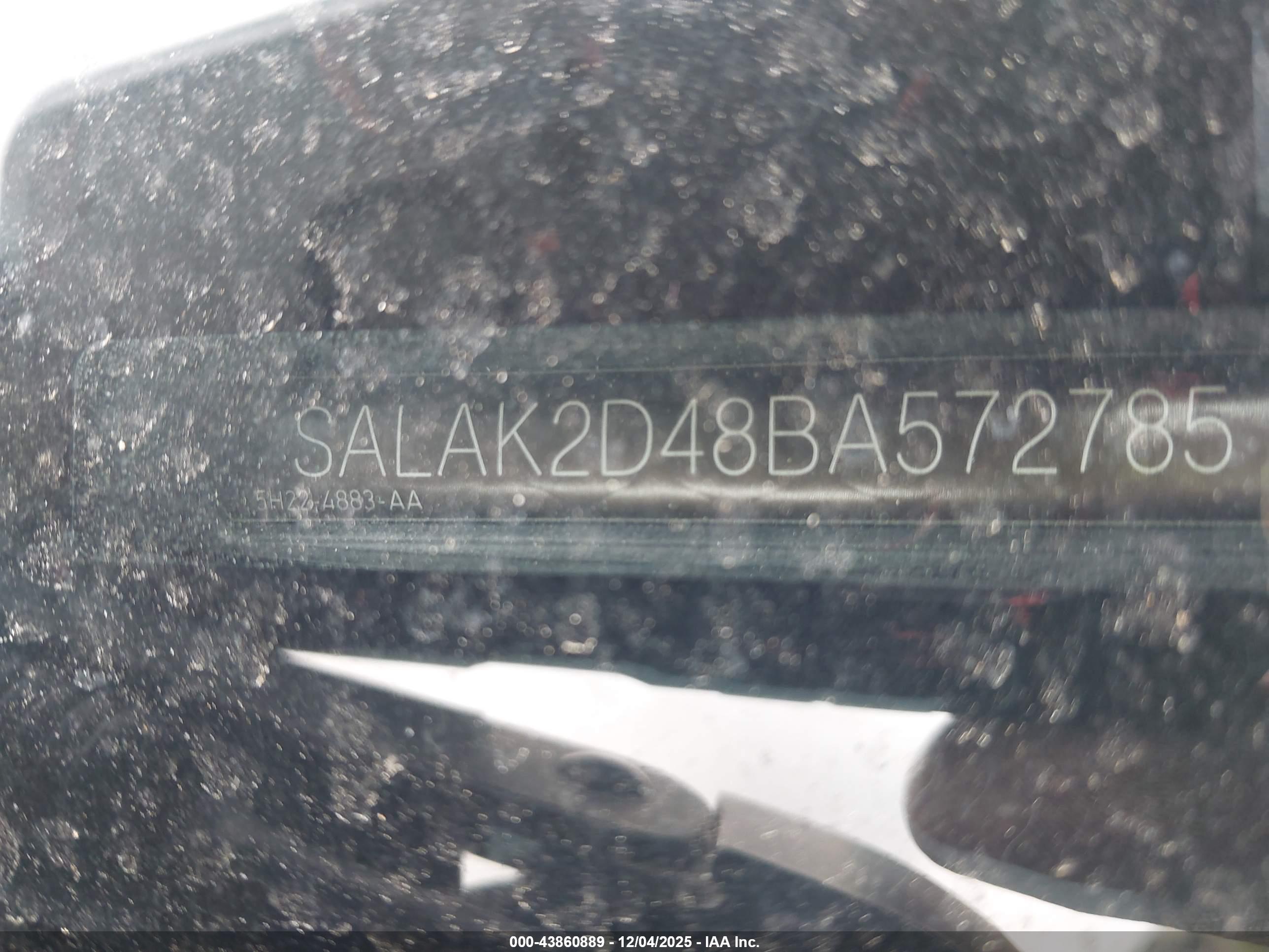 LAND ROVER image 9