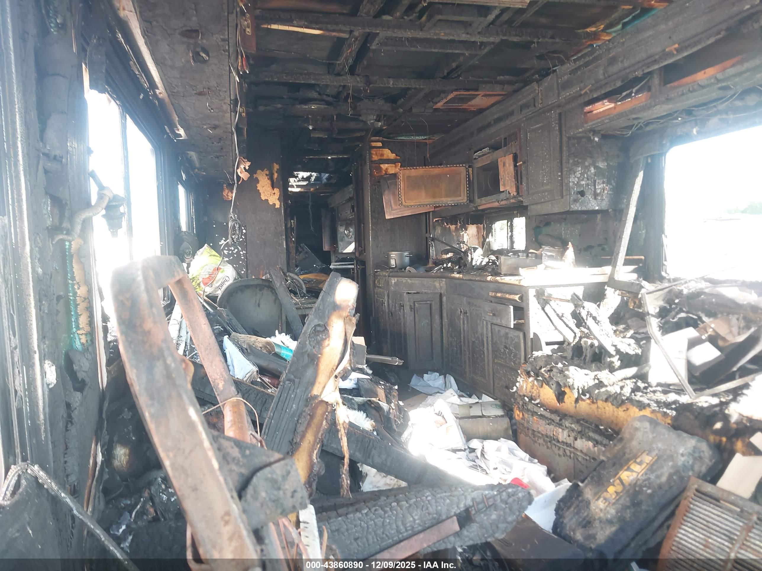ROADMASTER RAIL image 6