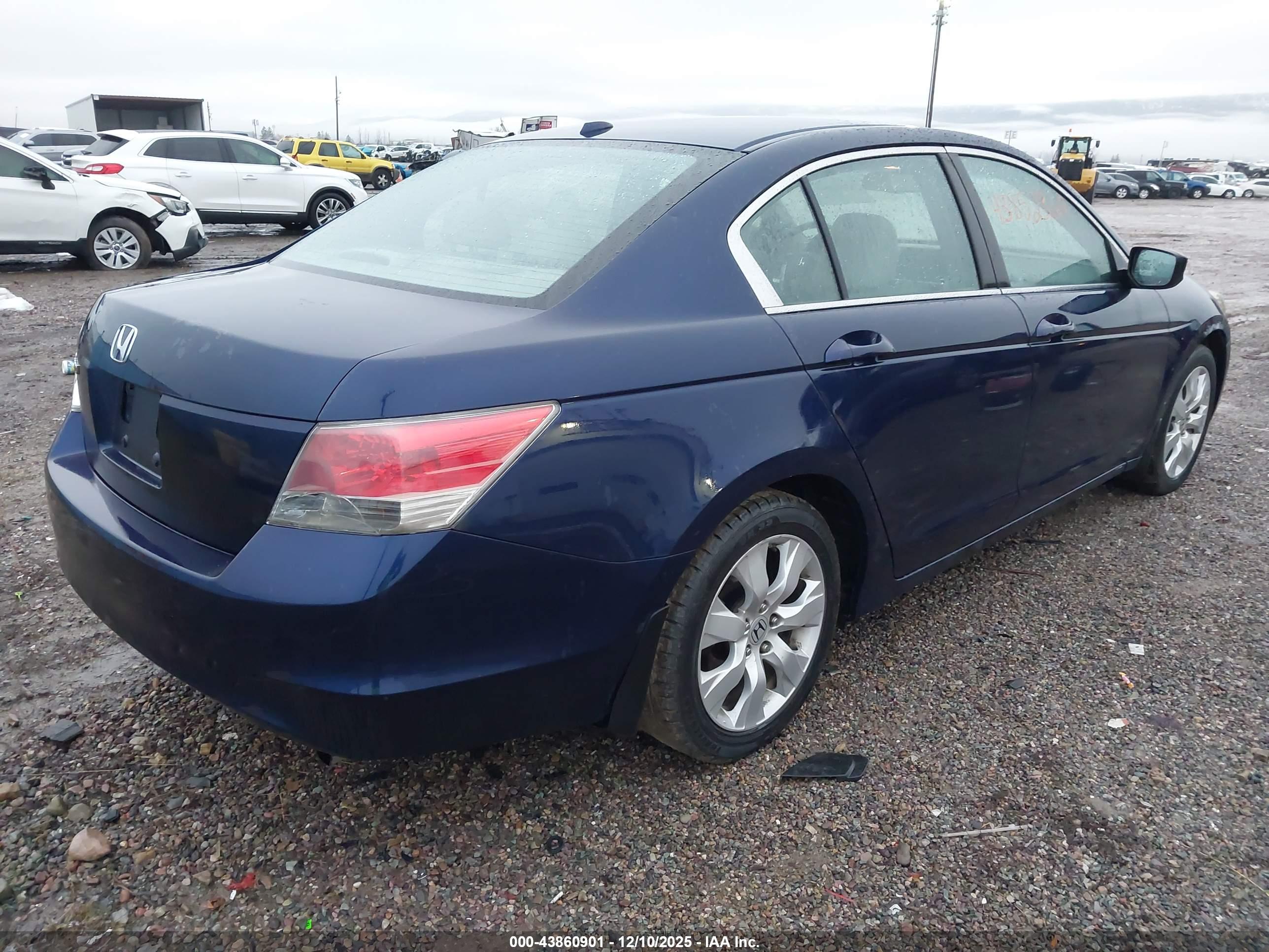 HONDA ACCORD image 4