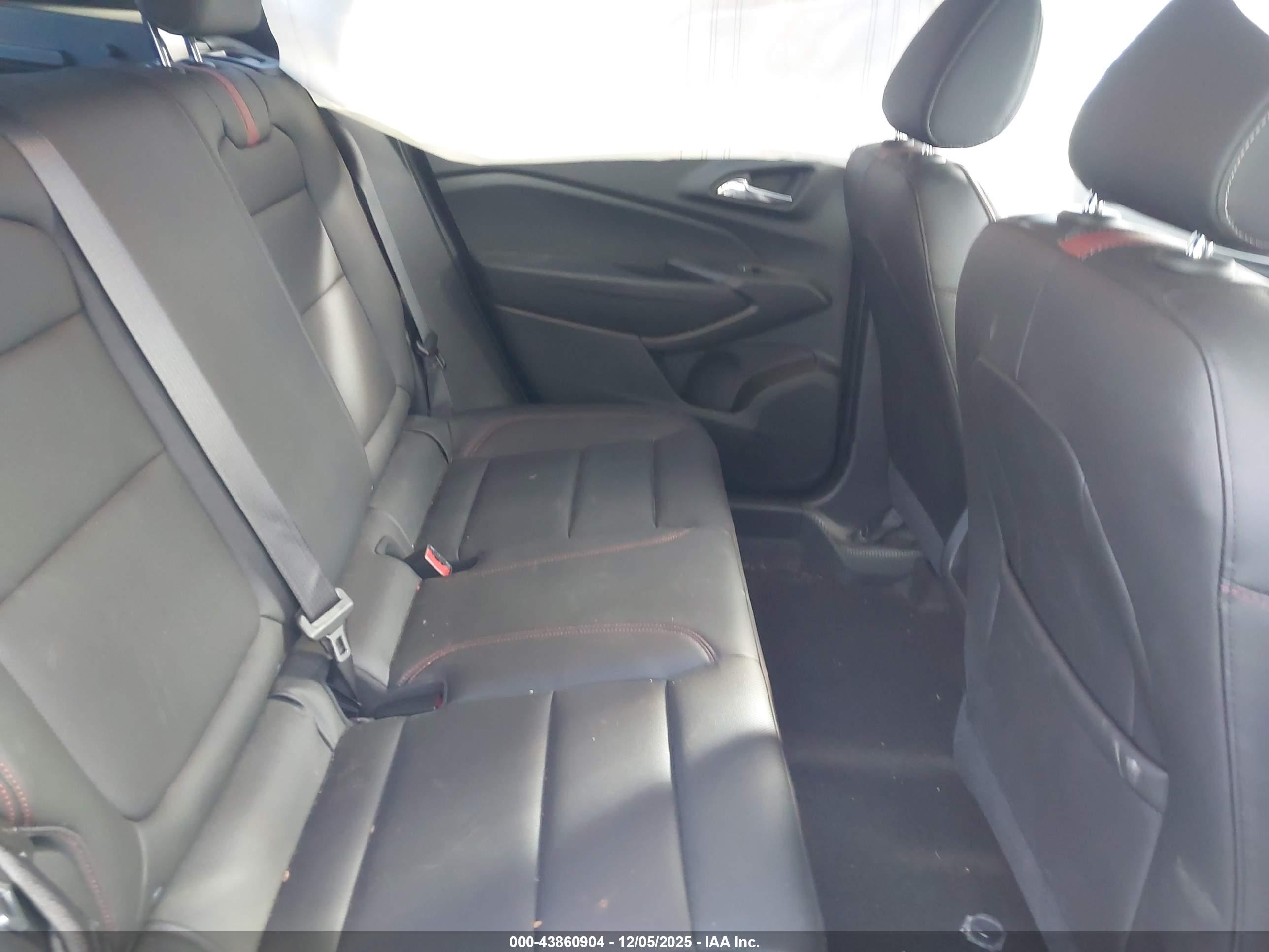 CHEVROLET TRAX image 8