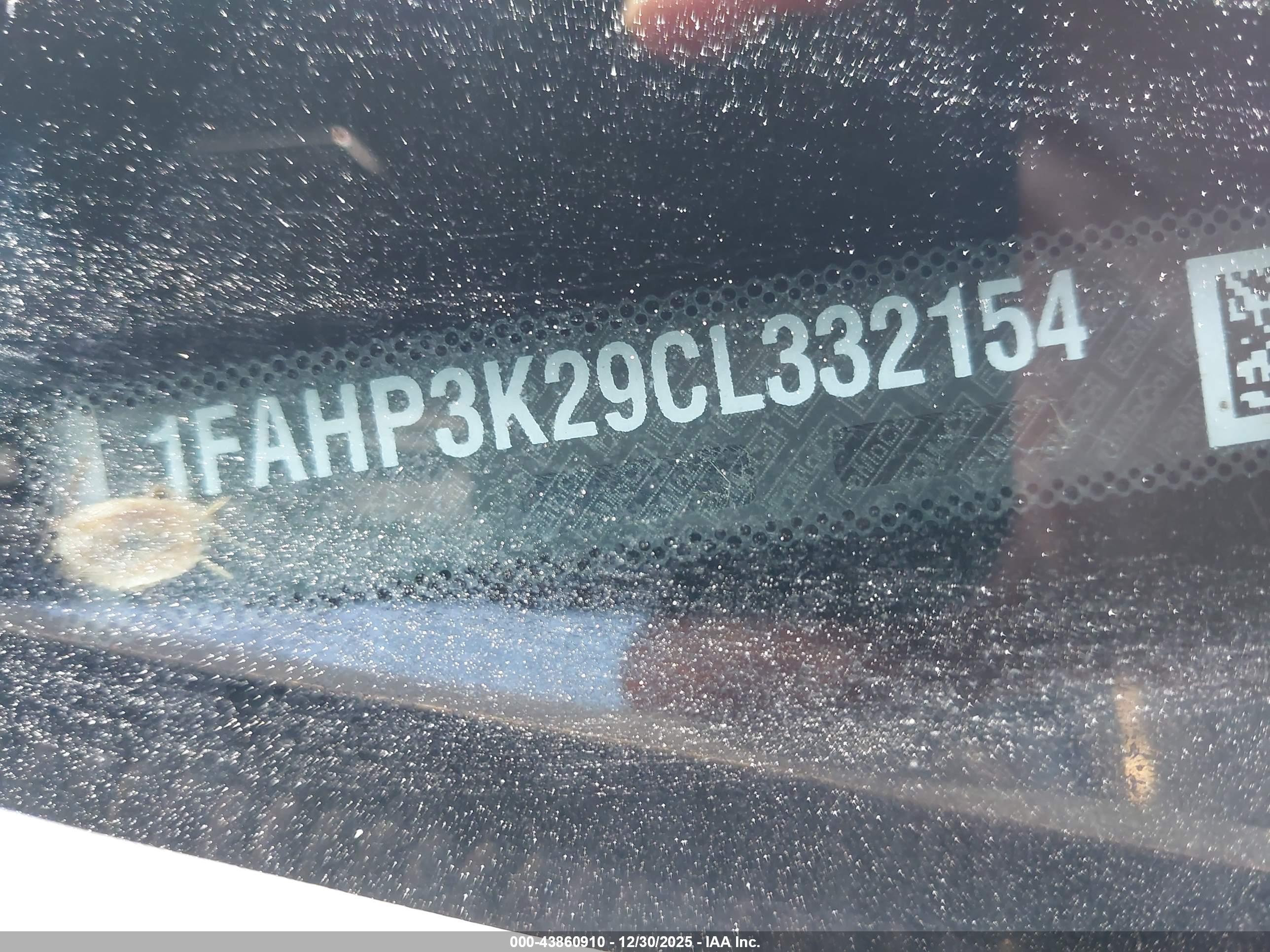FORD FOCUS image 9