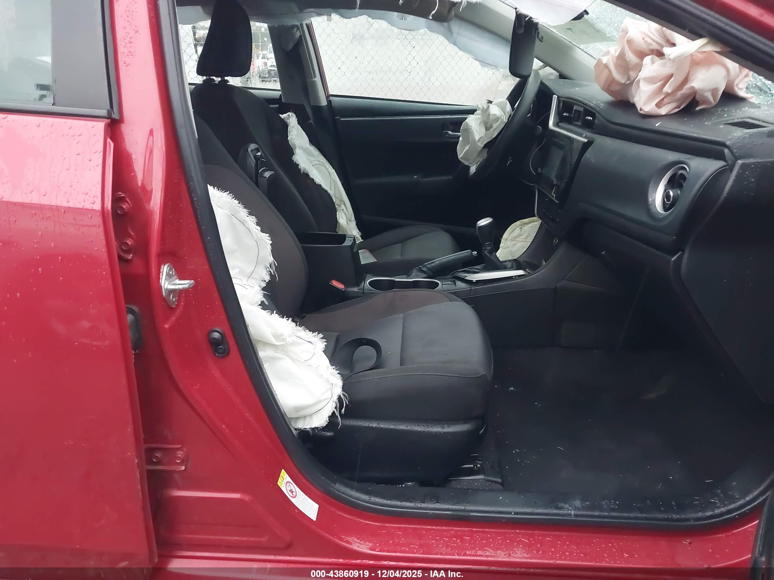 TOYOTA COROLLA image 5