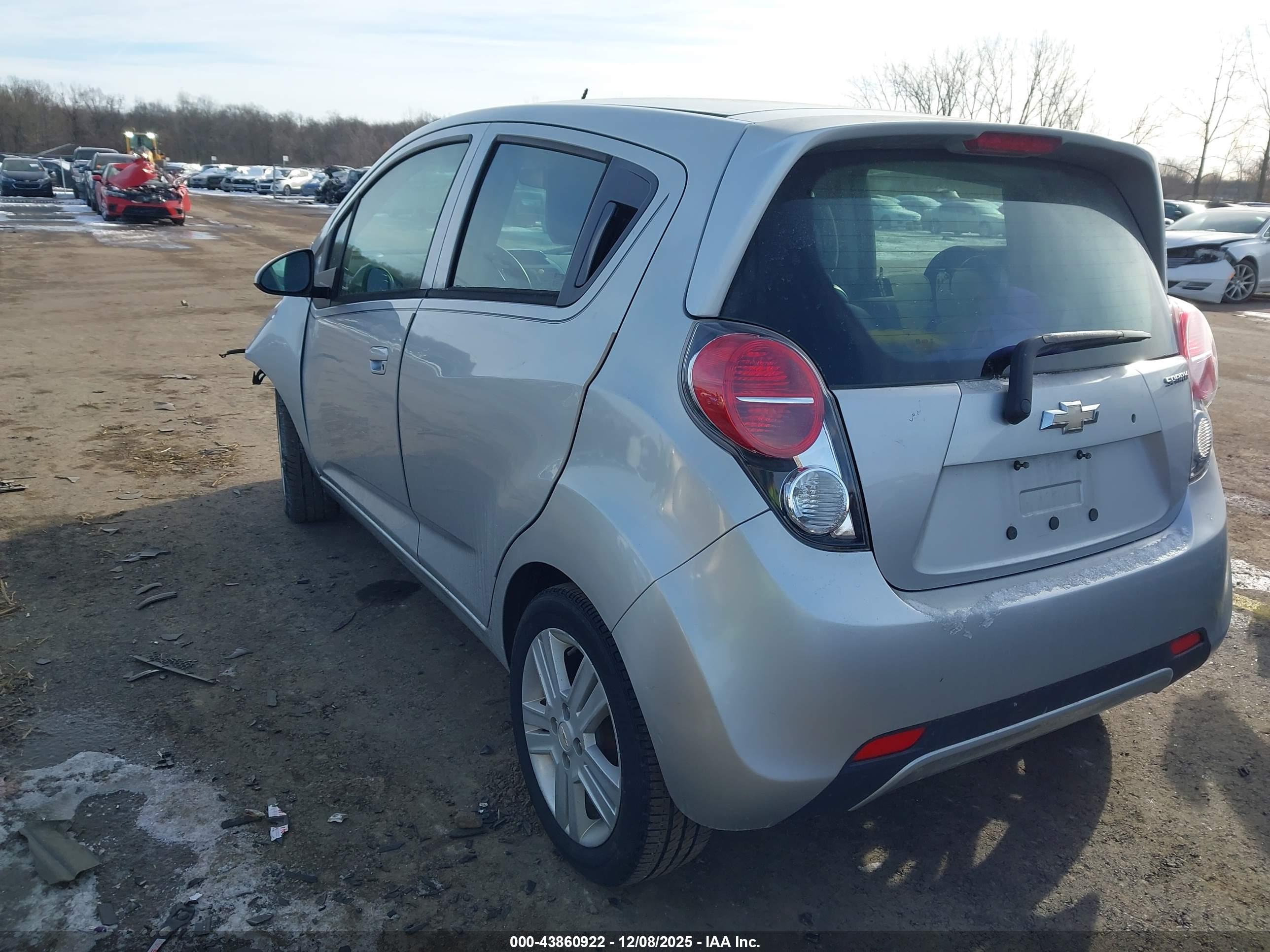CHEVROLET SPARK image 3