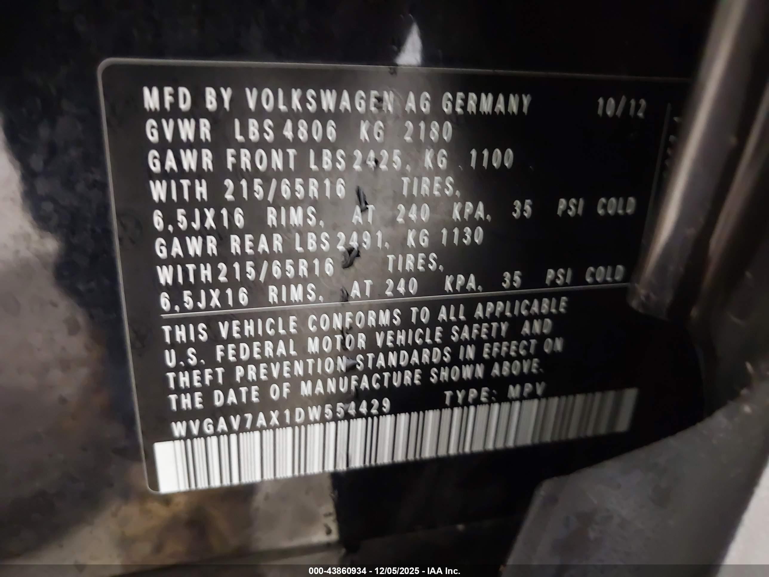 VOLKSWAGEN TIGUAN image 9