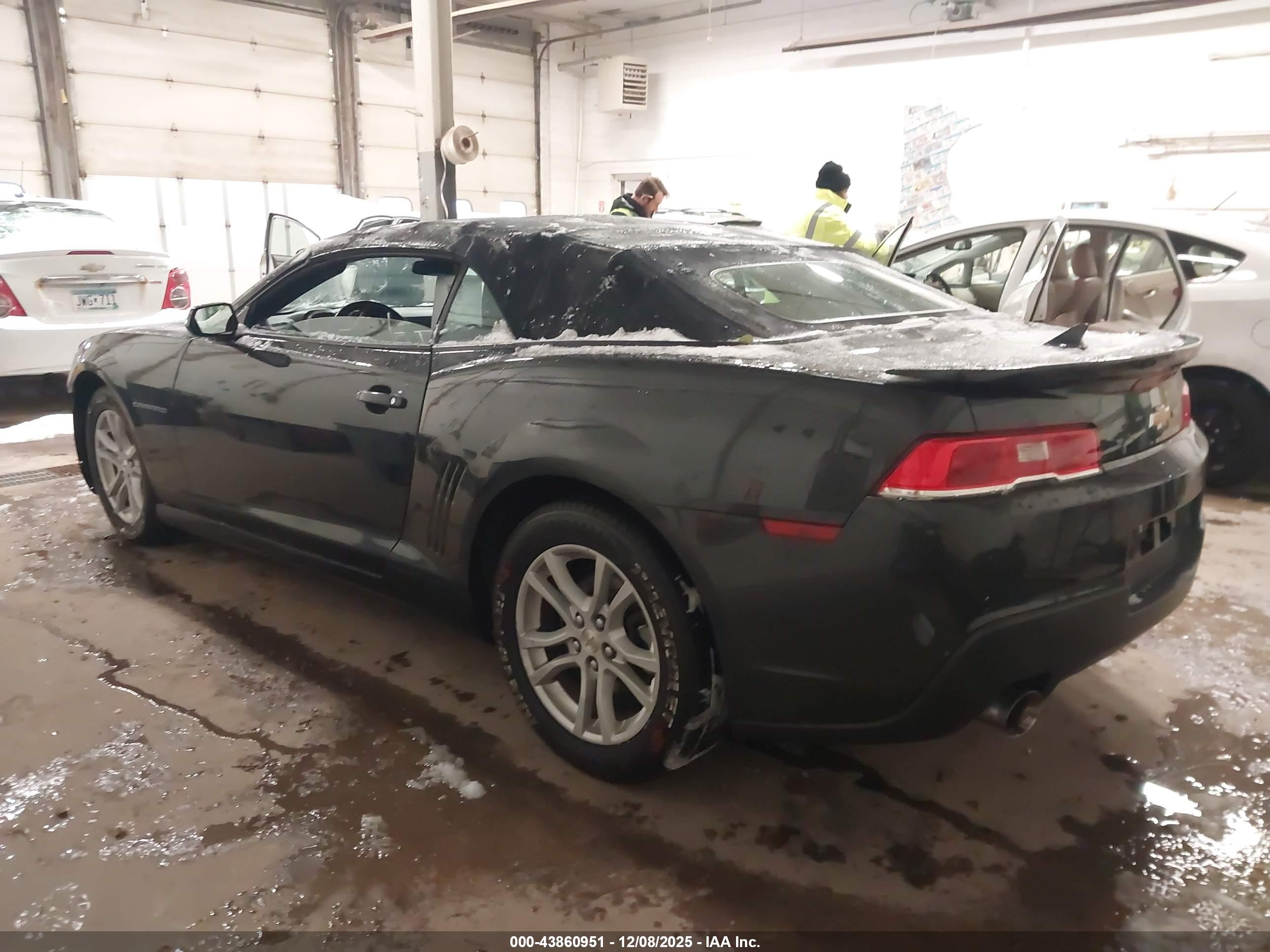 CHEVROLET CAMARO image 3
