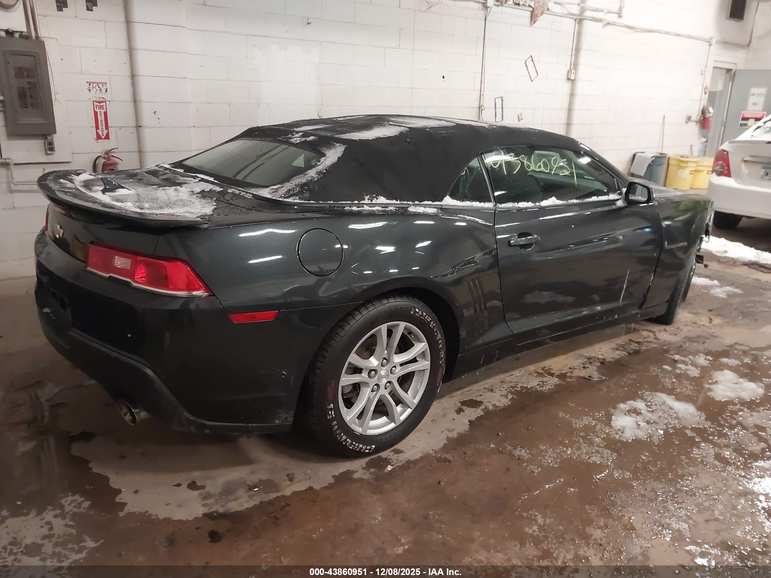CHEVROLET CAMARO image 4