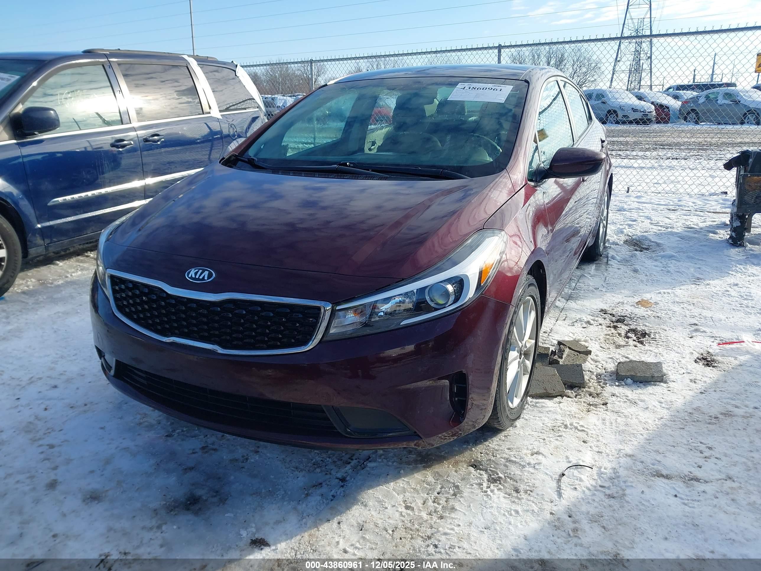 KIA FORTE image 2