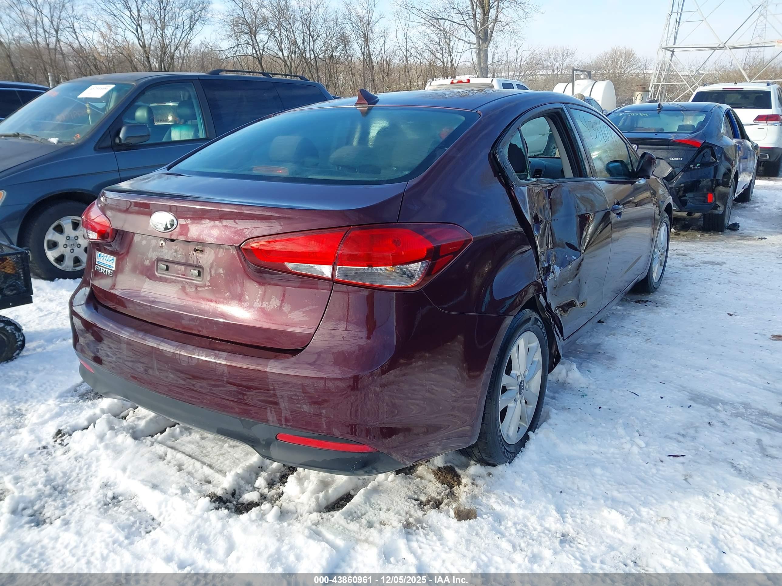 KIA FORTE image 4