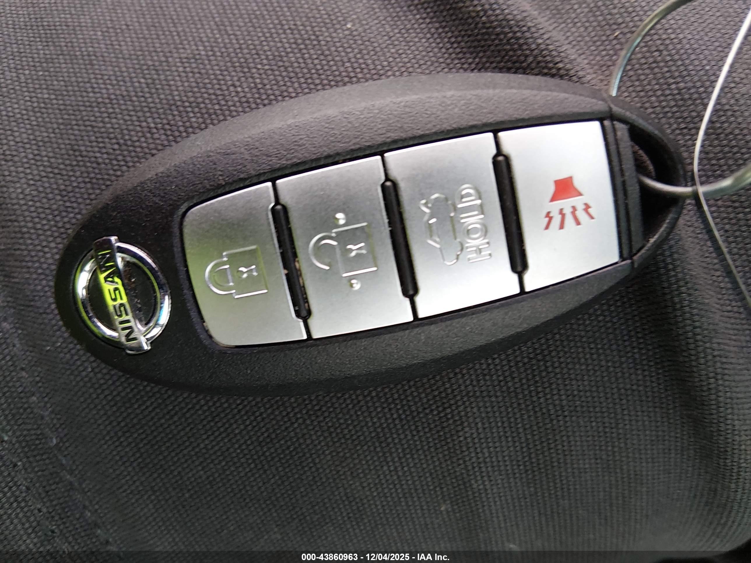 NISSAN ALTIMA image 11
