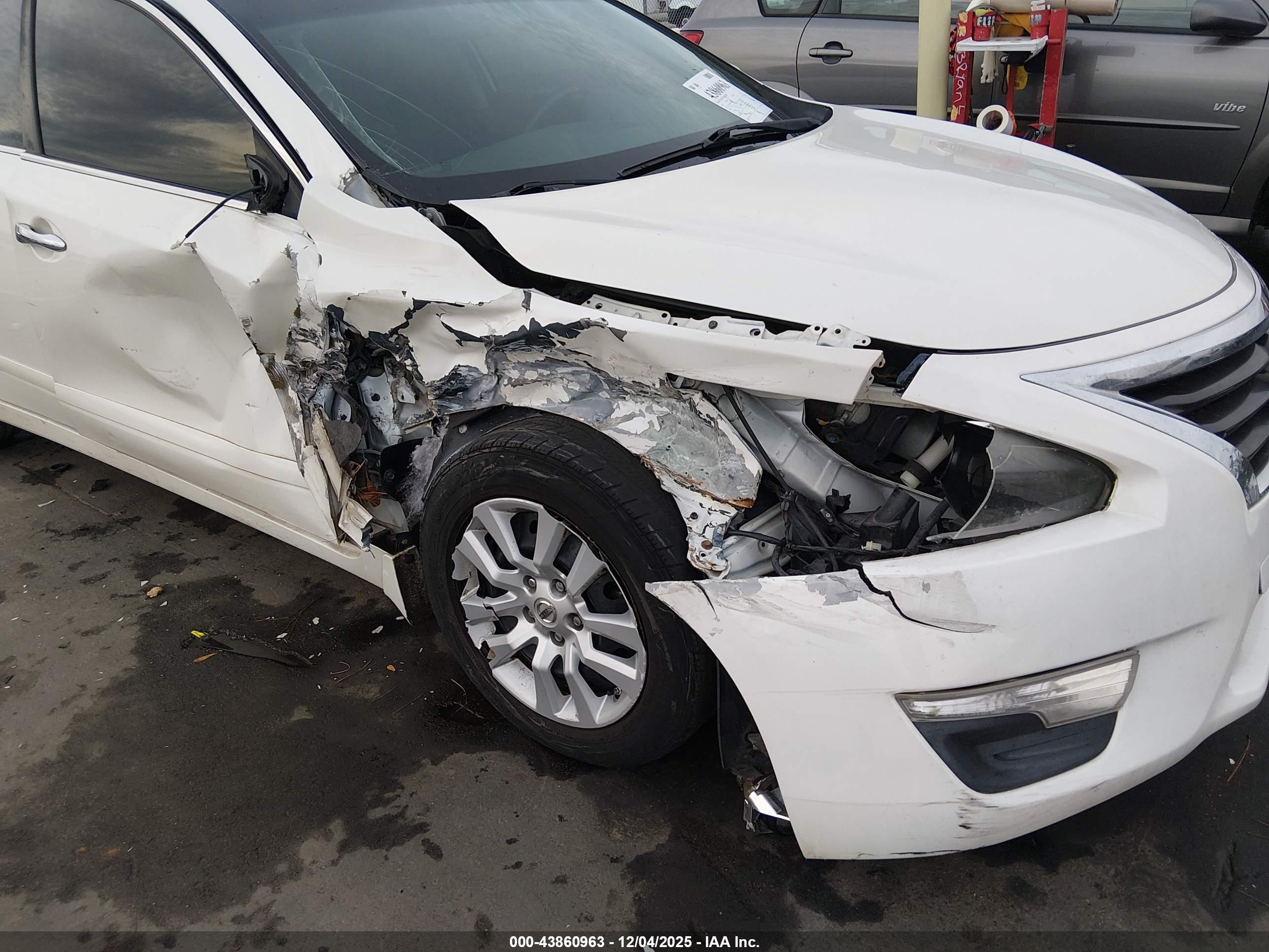 NISSAN ALTIMA image 6
