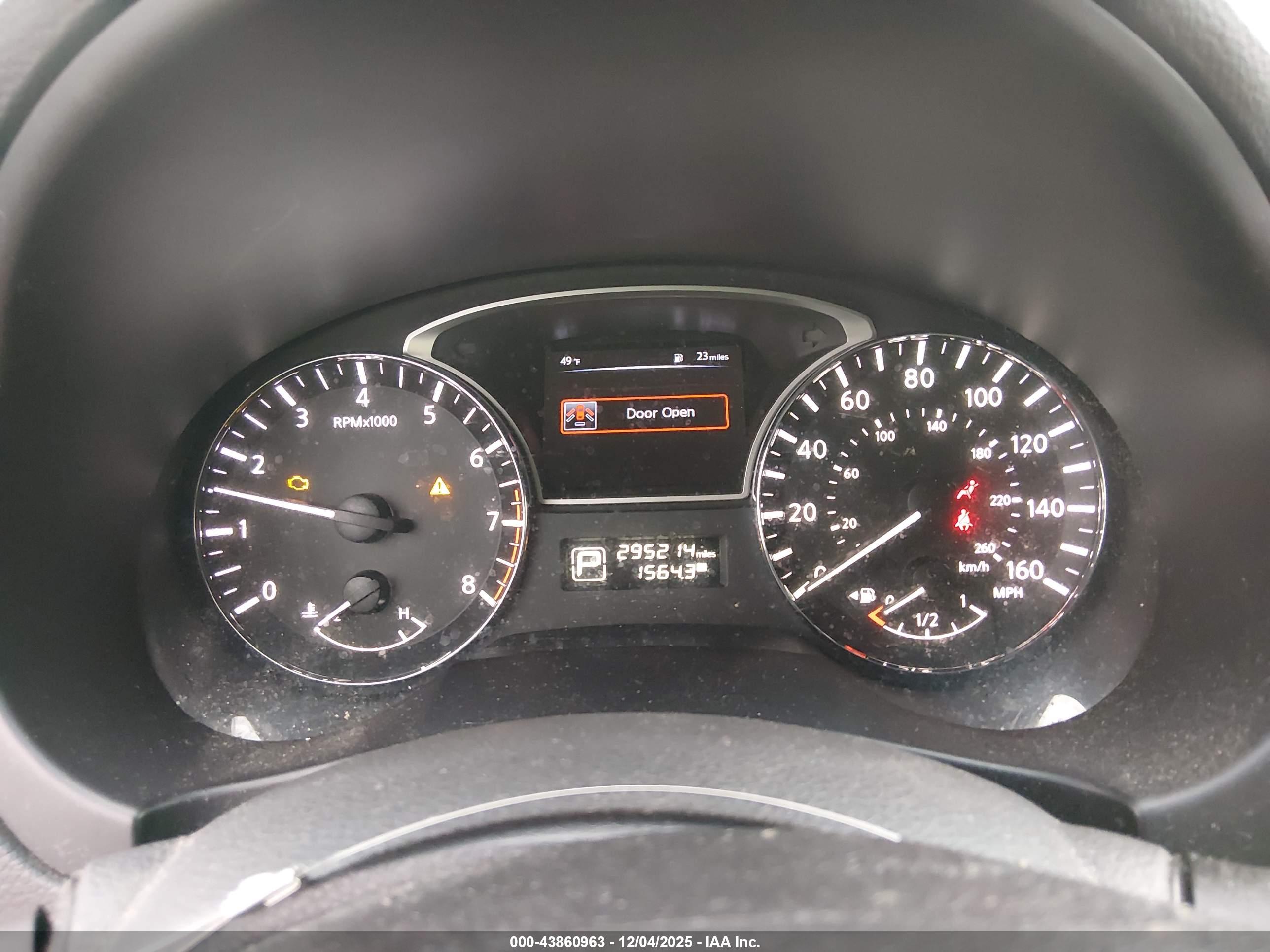 NISSAN ALTIMA image 7