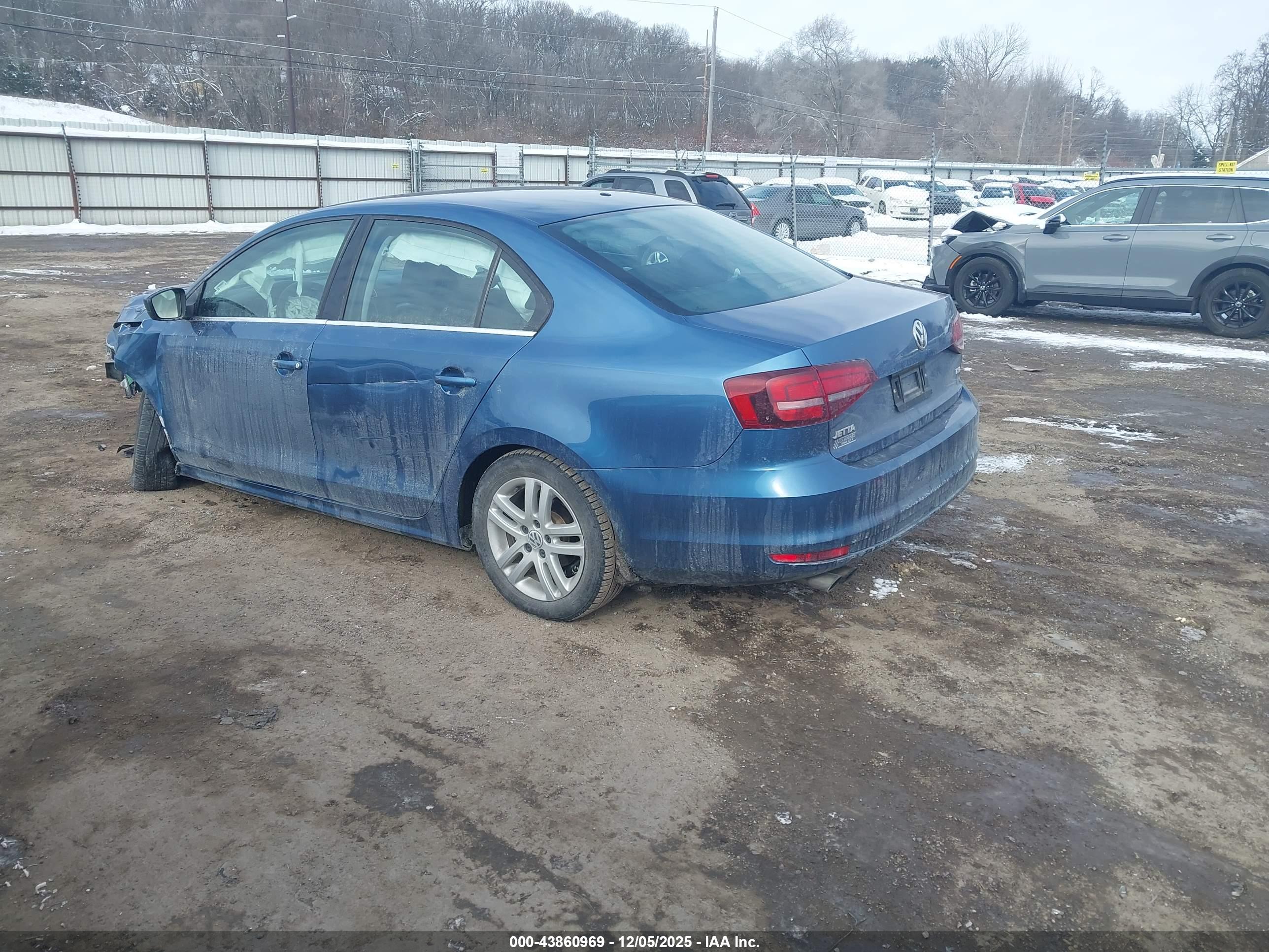 VOLKSWAGEN JETTA image 3