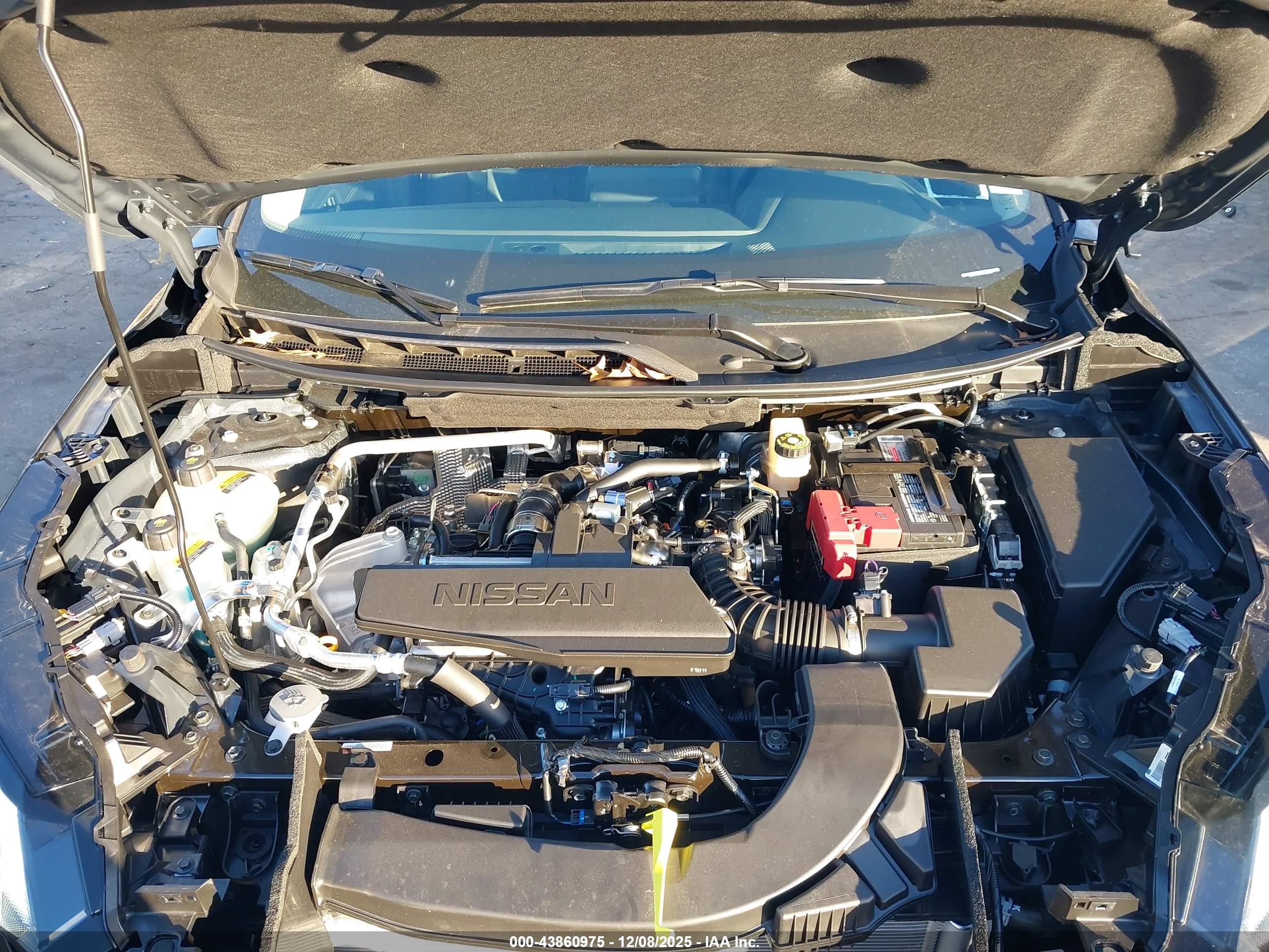 NISSAN ROGUE image 10