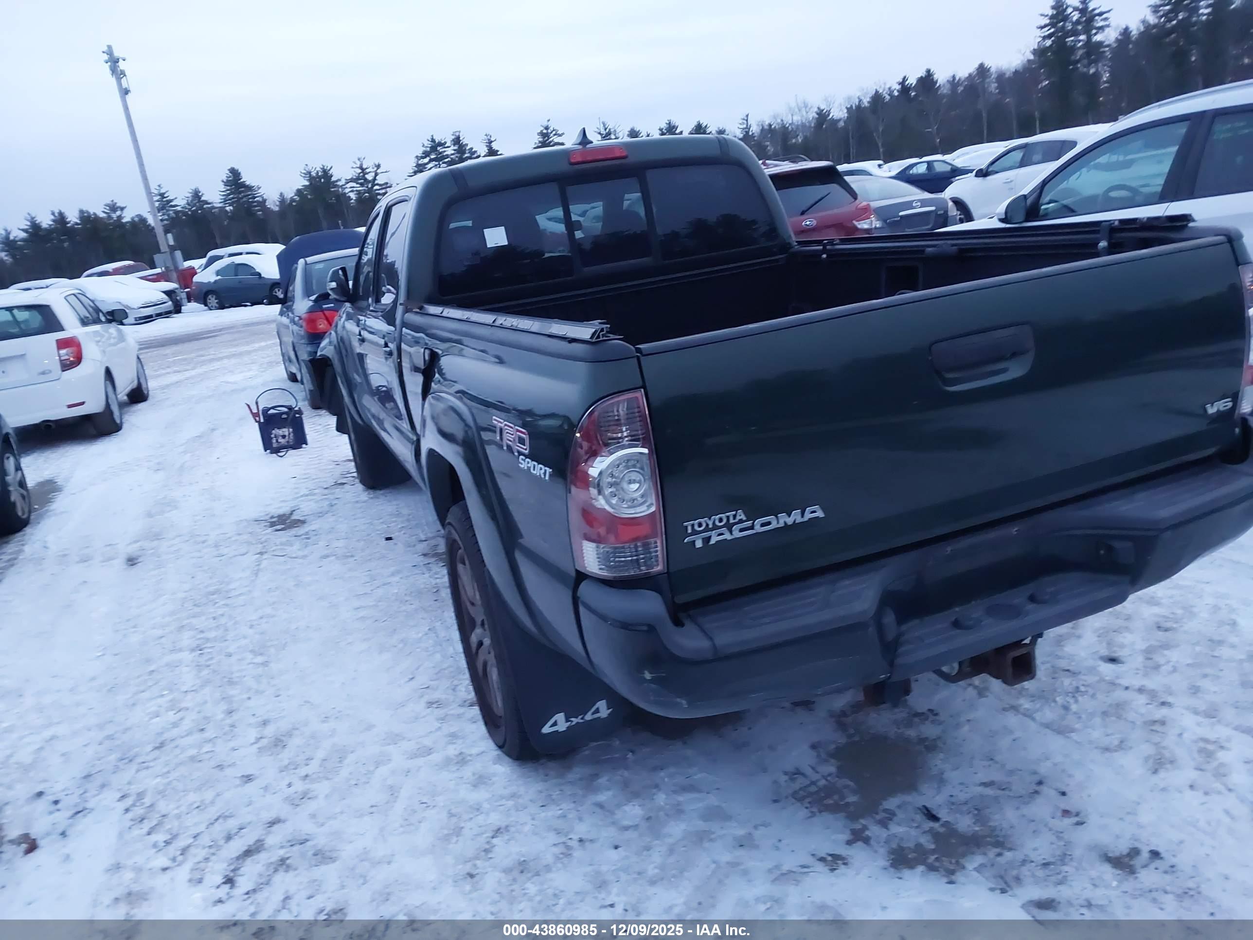 TOYOTA TACOMA image 3