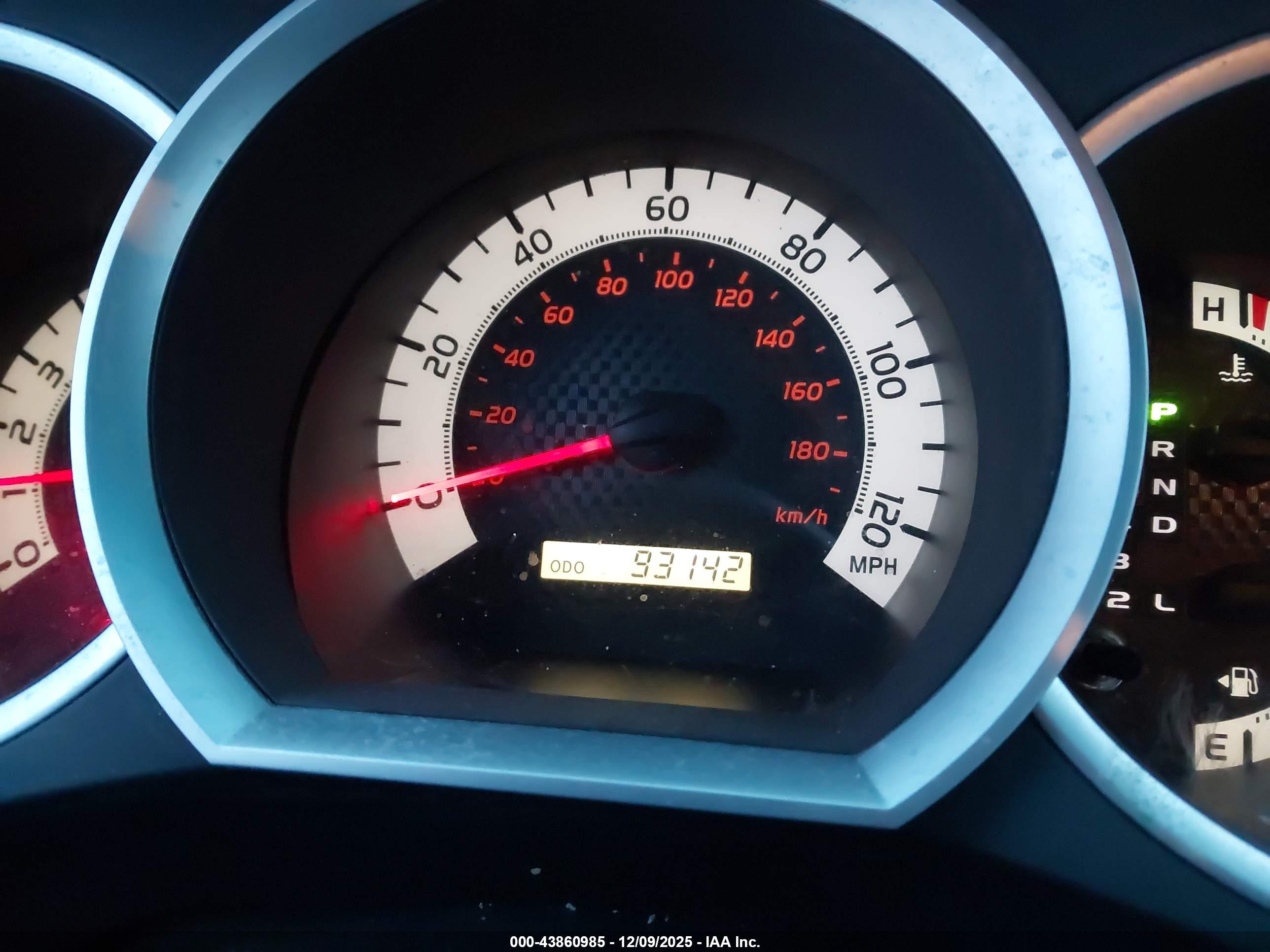TOYOTA TACOMA image 7