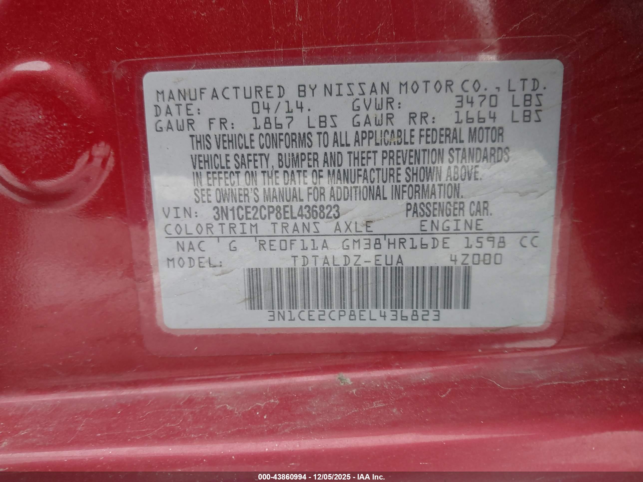 NISSAN VERSA image 9