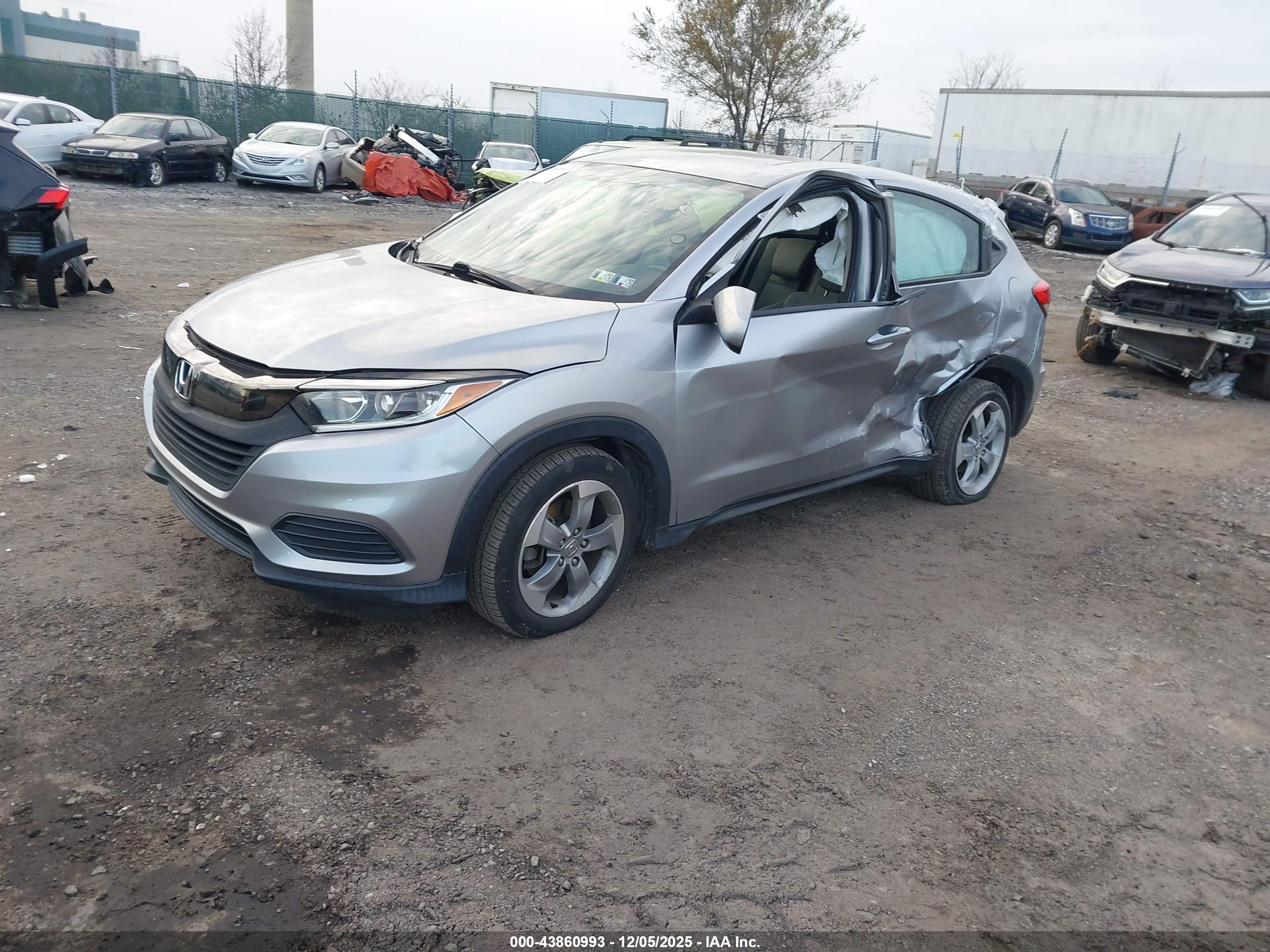HONDA HR-V image 2