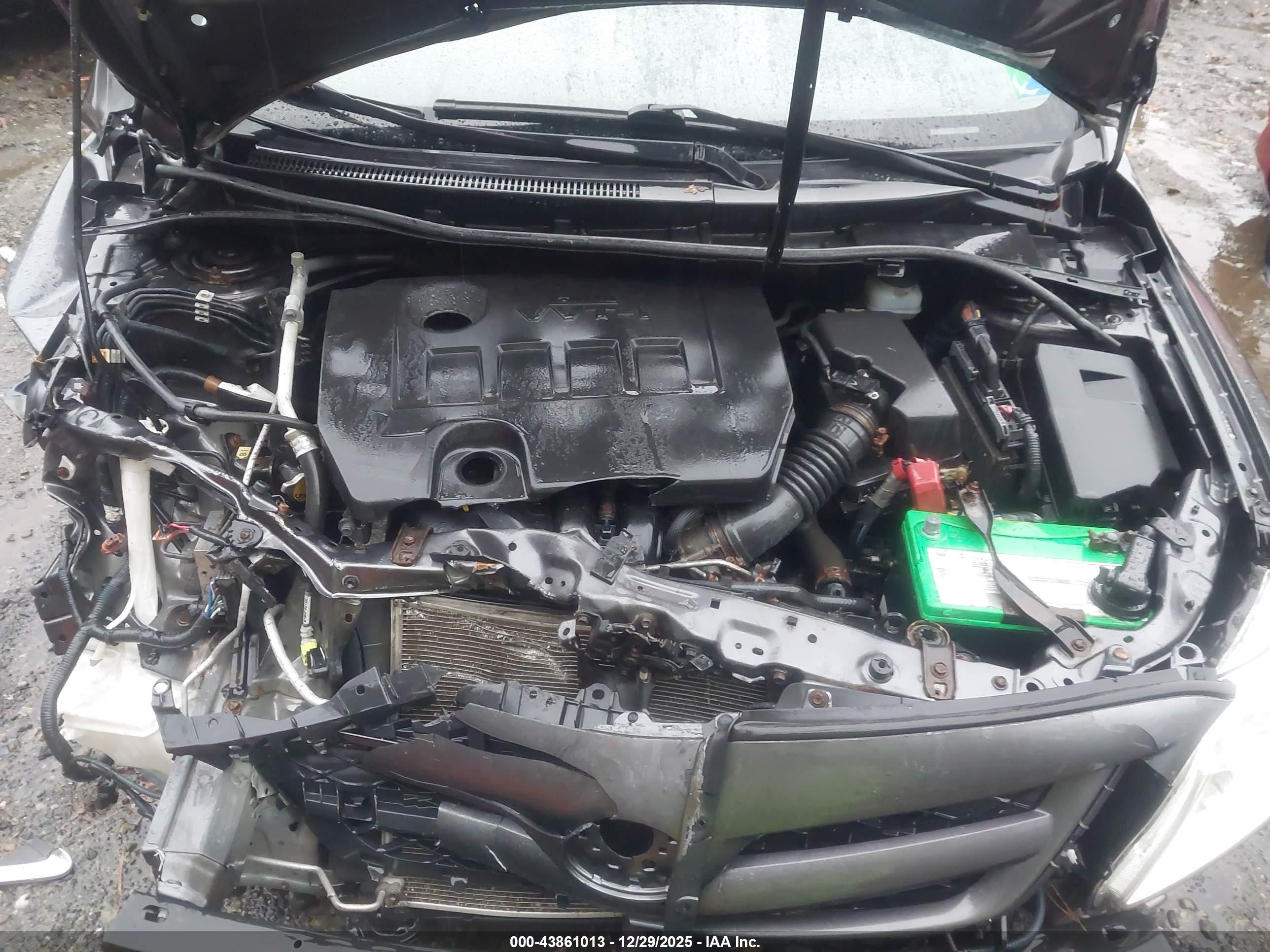 TOYOTA COROLLA image 10