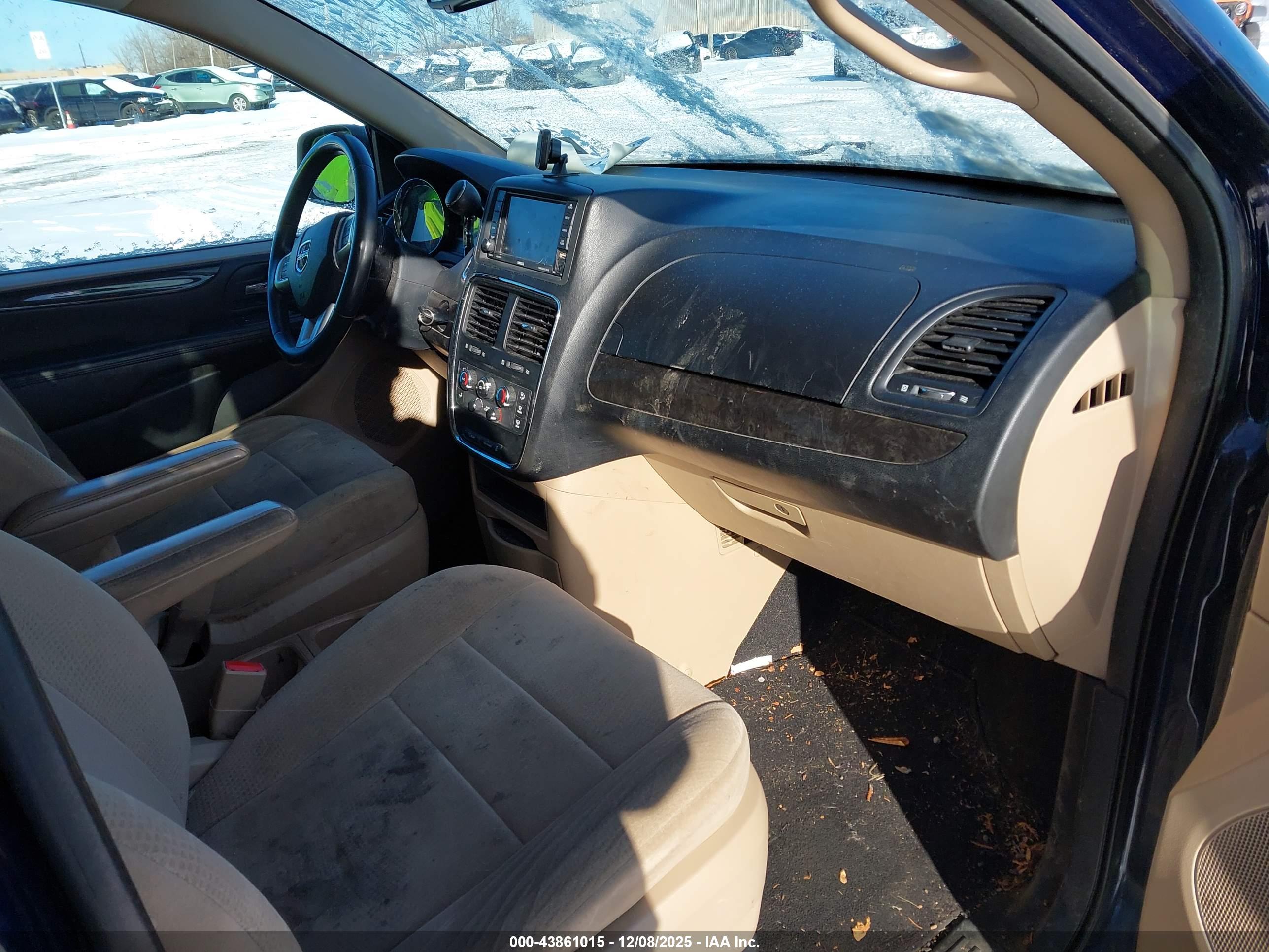 DODGE GRAND image 5