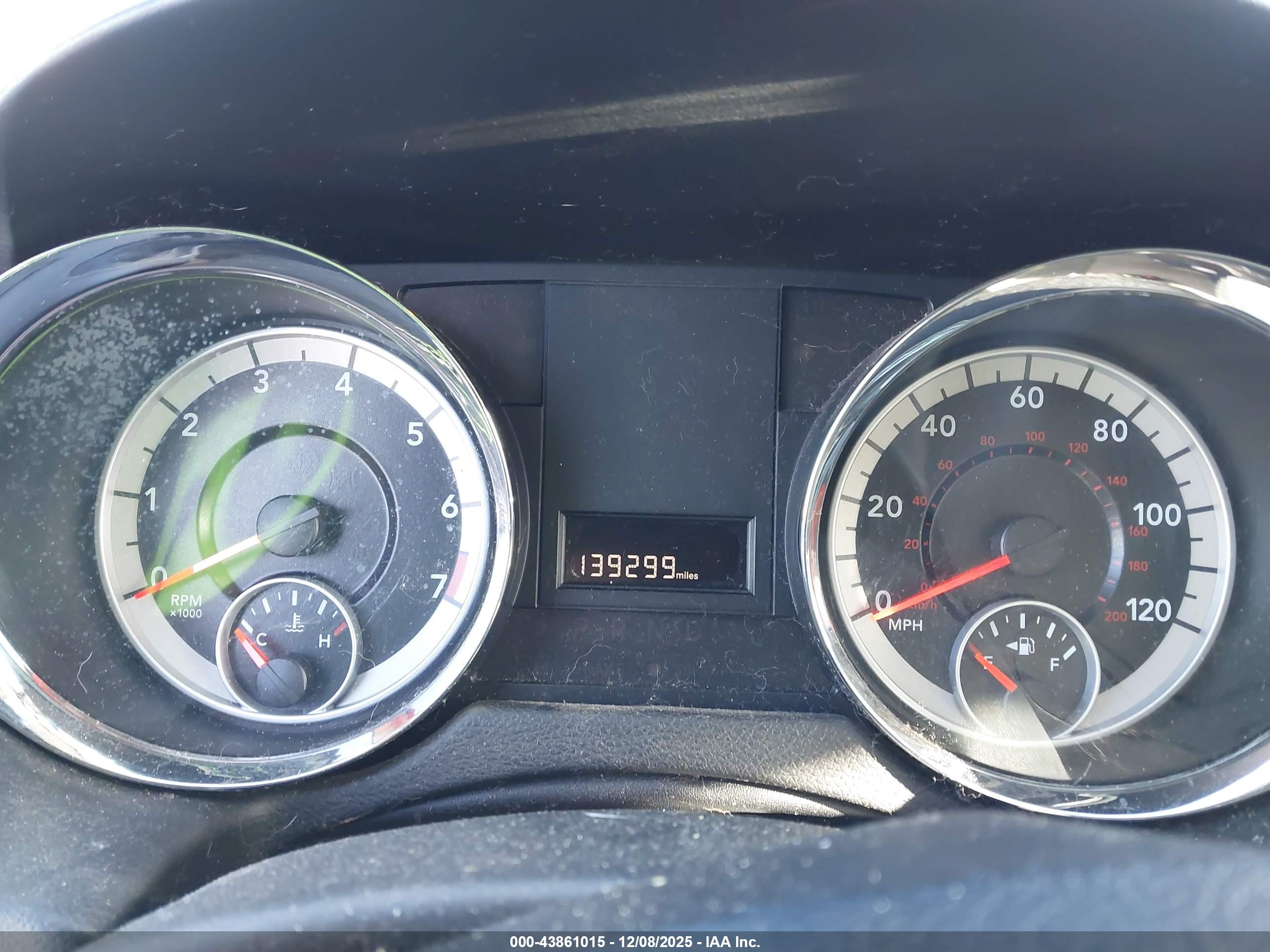 DODGE GRAND image 7