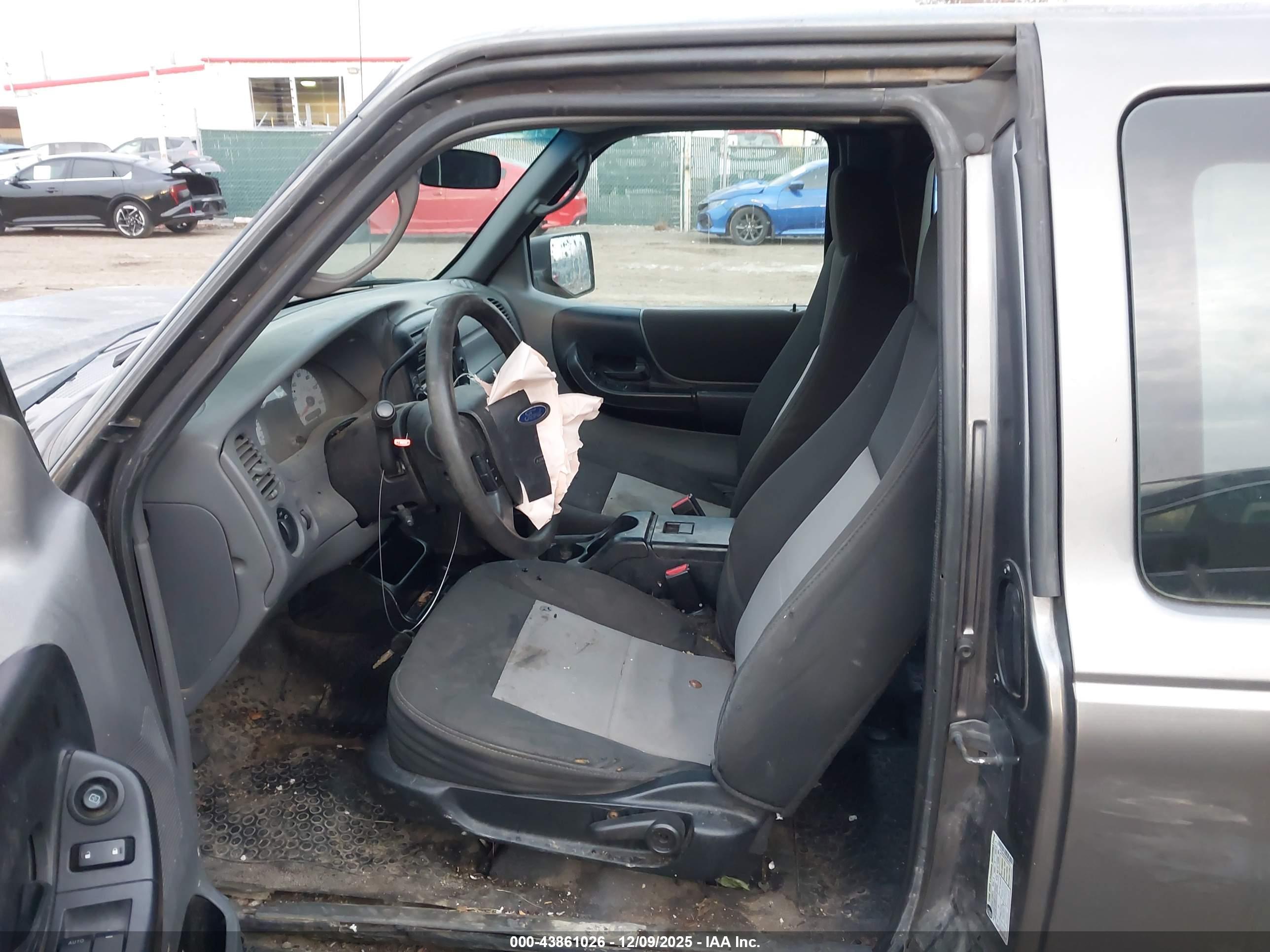 FORD RANGER image 5