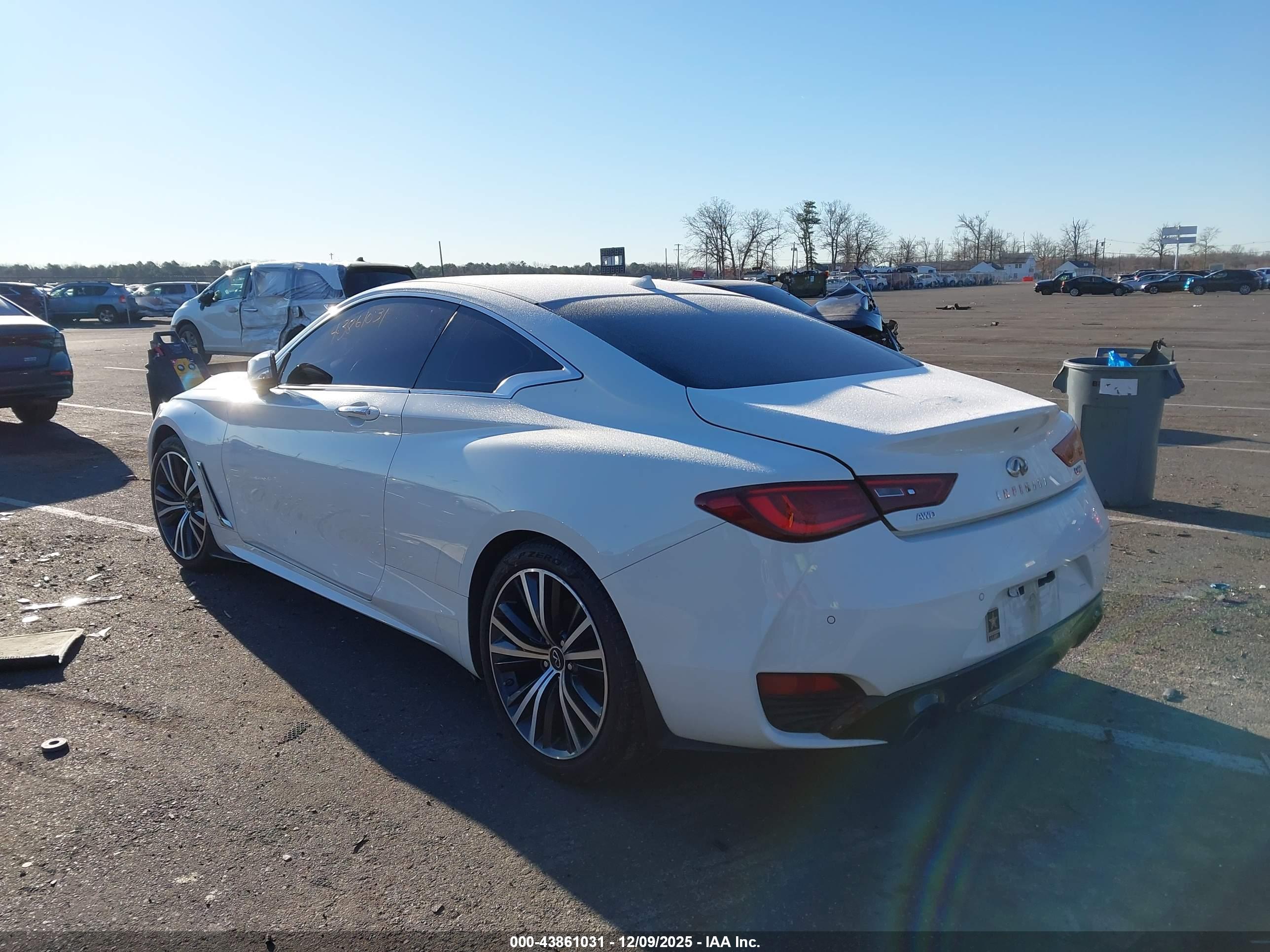 INFINITI Q60 image 3