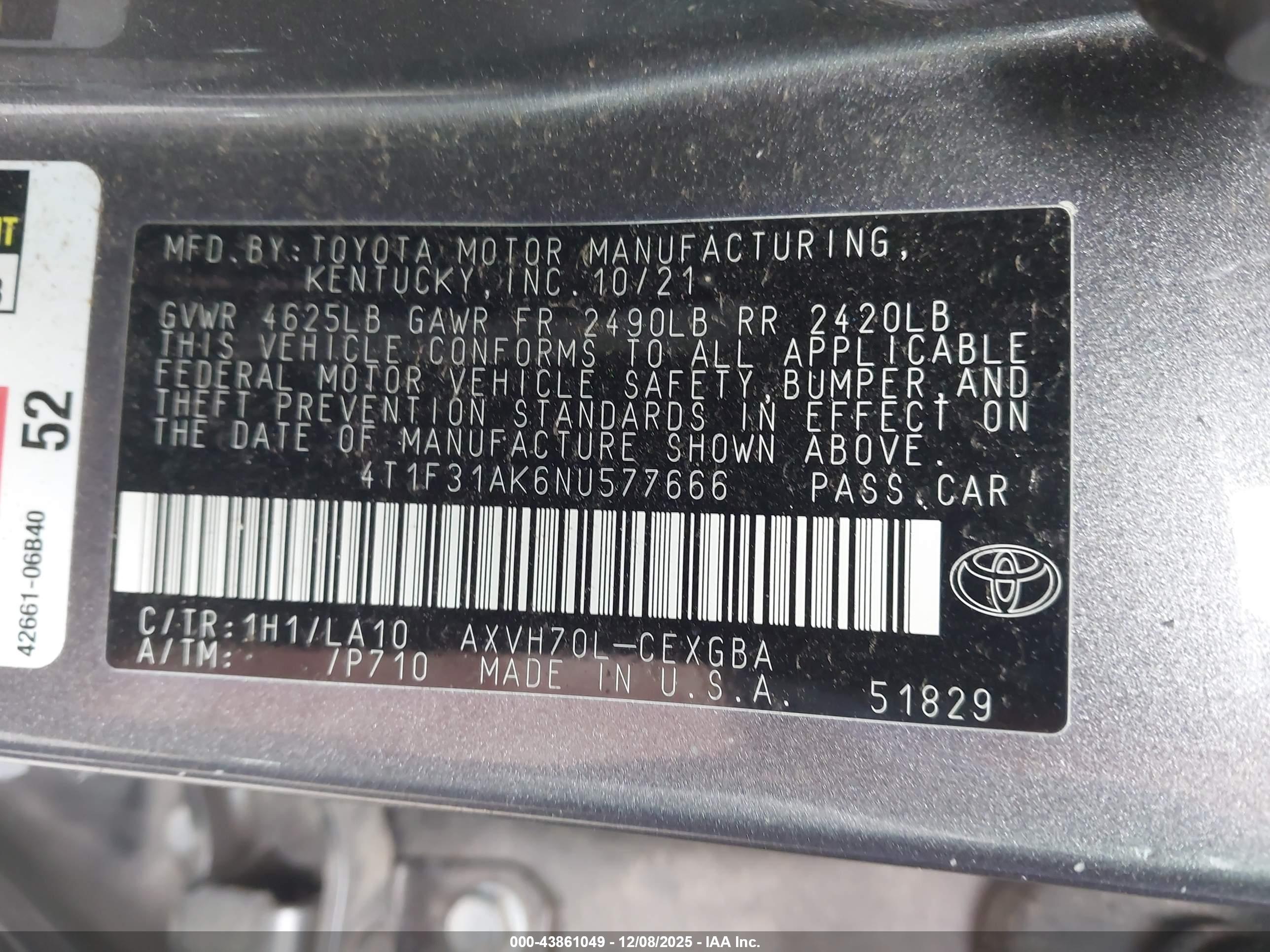 TOYOTA CAMRY image 9