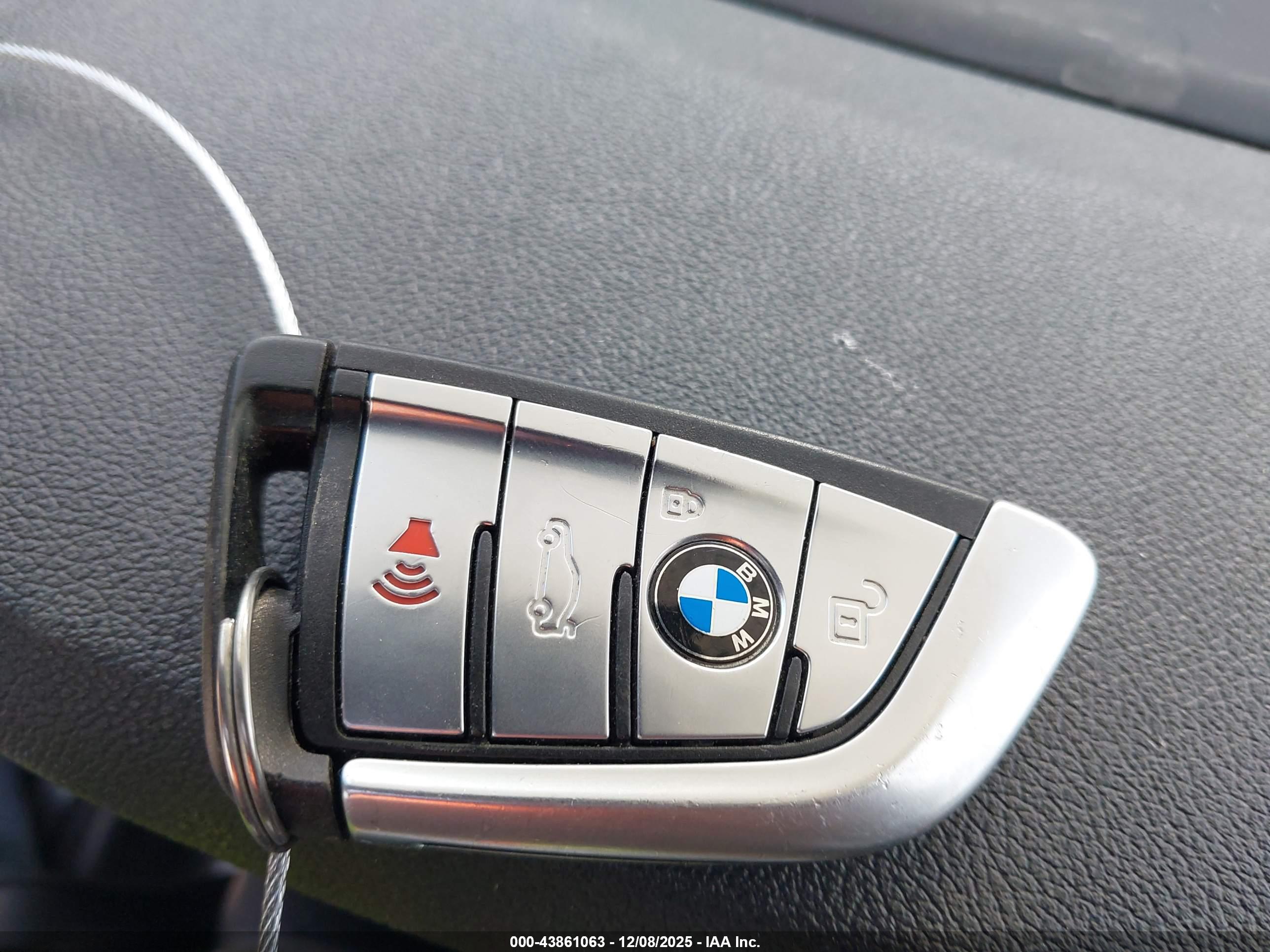 BMW 530I image 11