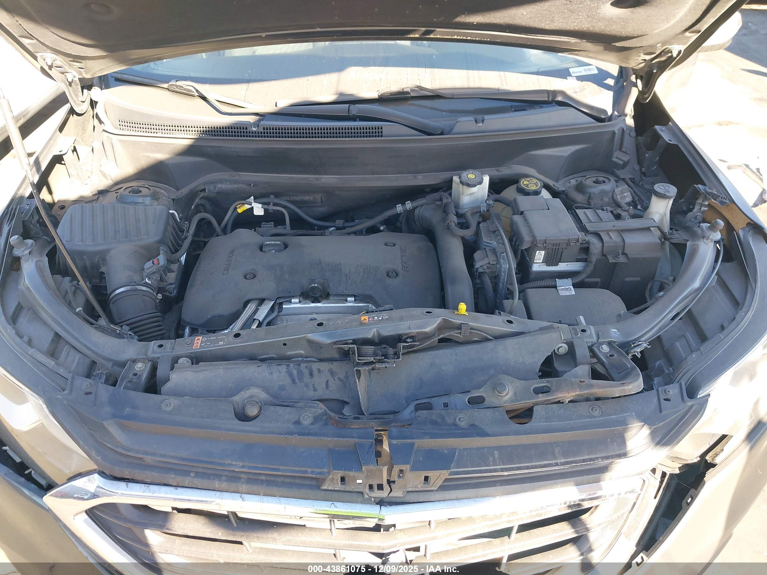 CHEVROLET EQUINOX image 10
