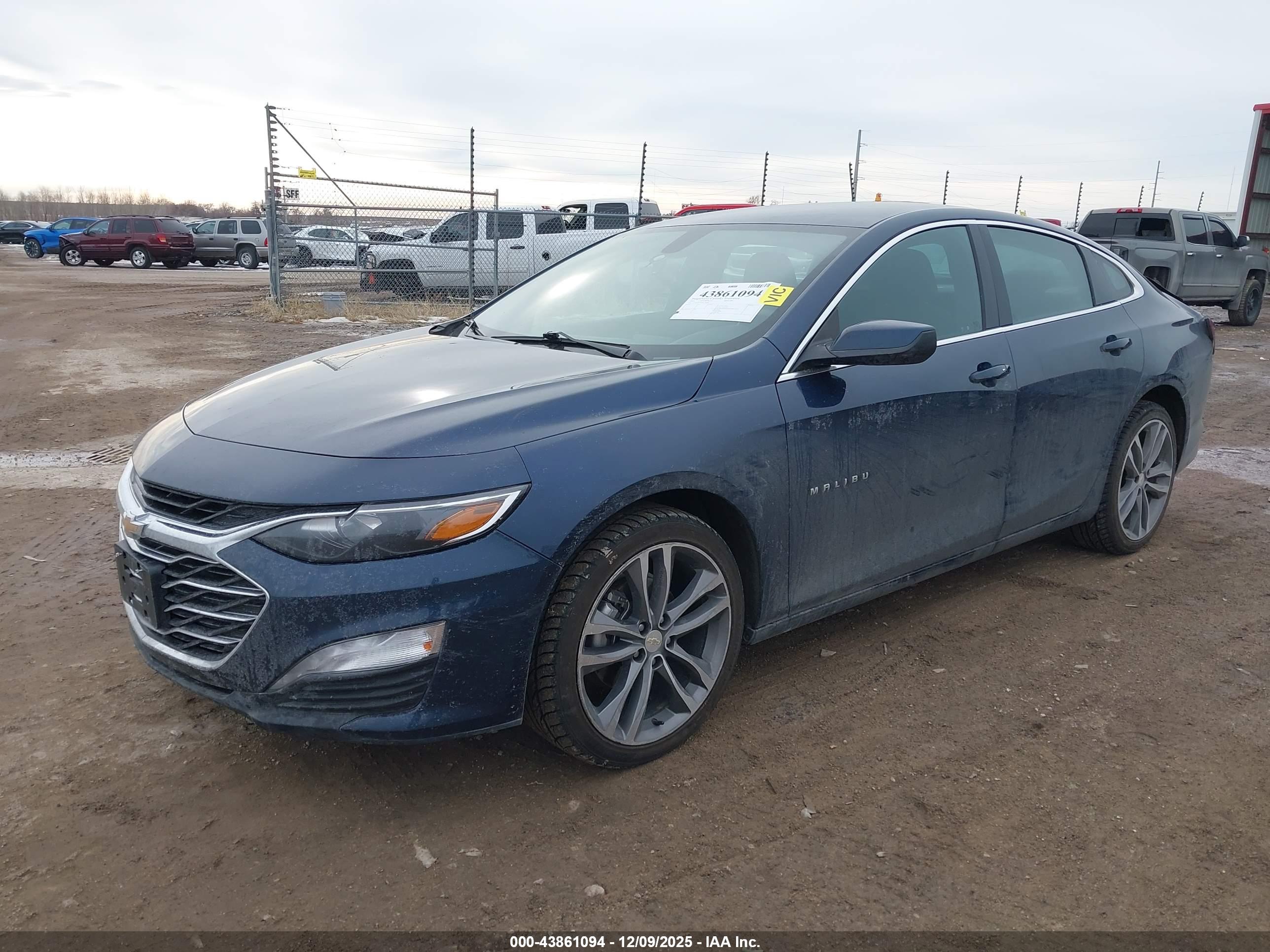 CHEVROLET MALIBU image 2
