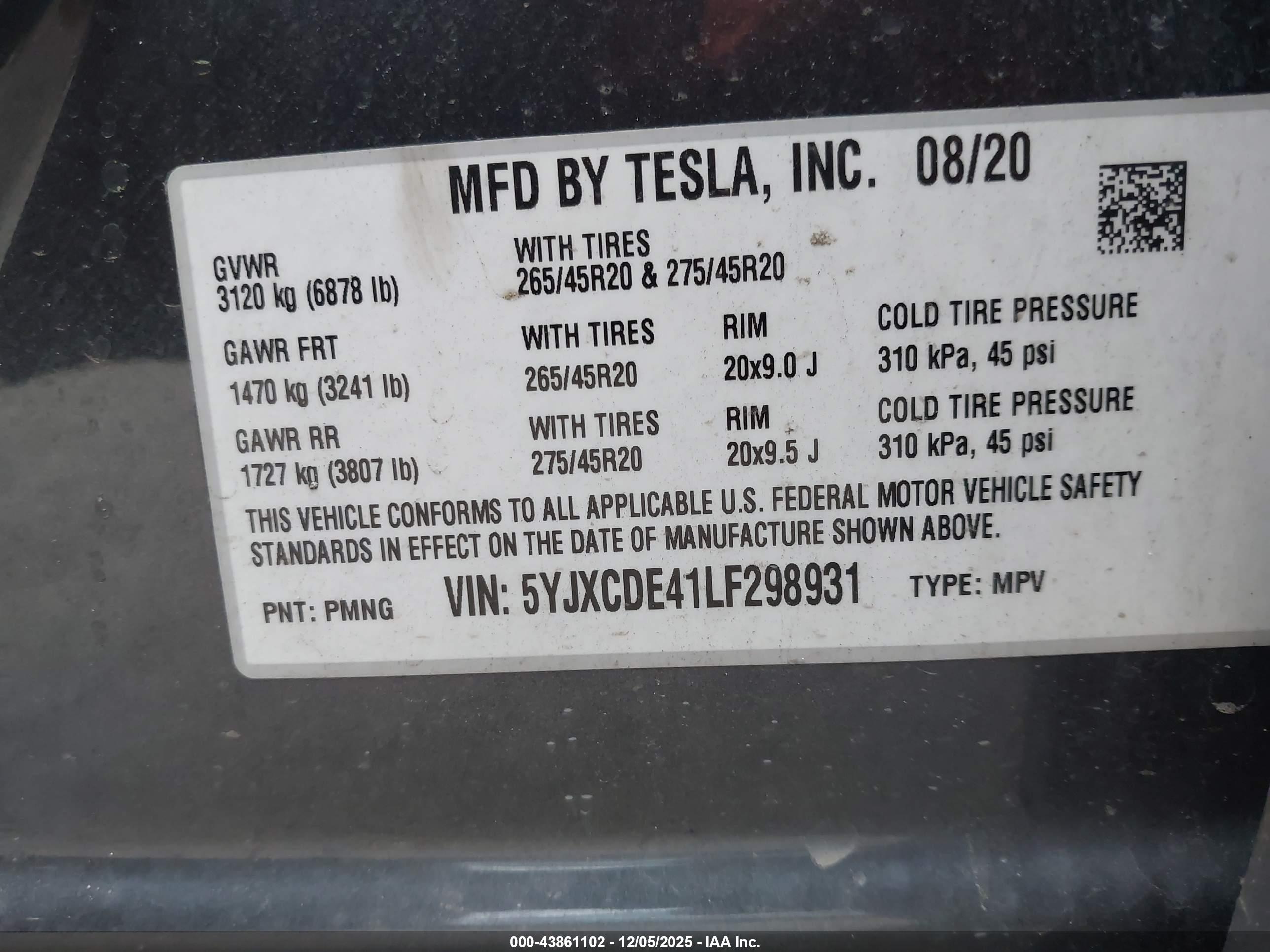TESLA MODEL image 9