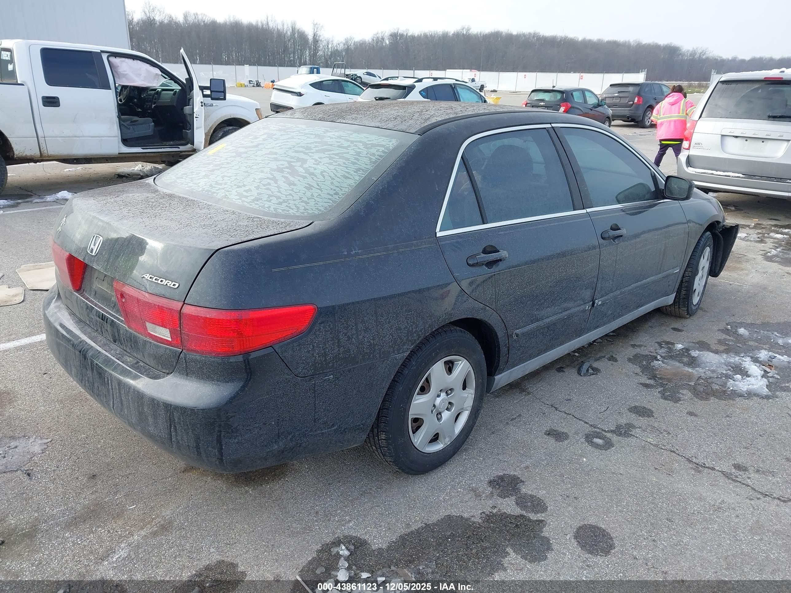 HONDA ACCORD image 4