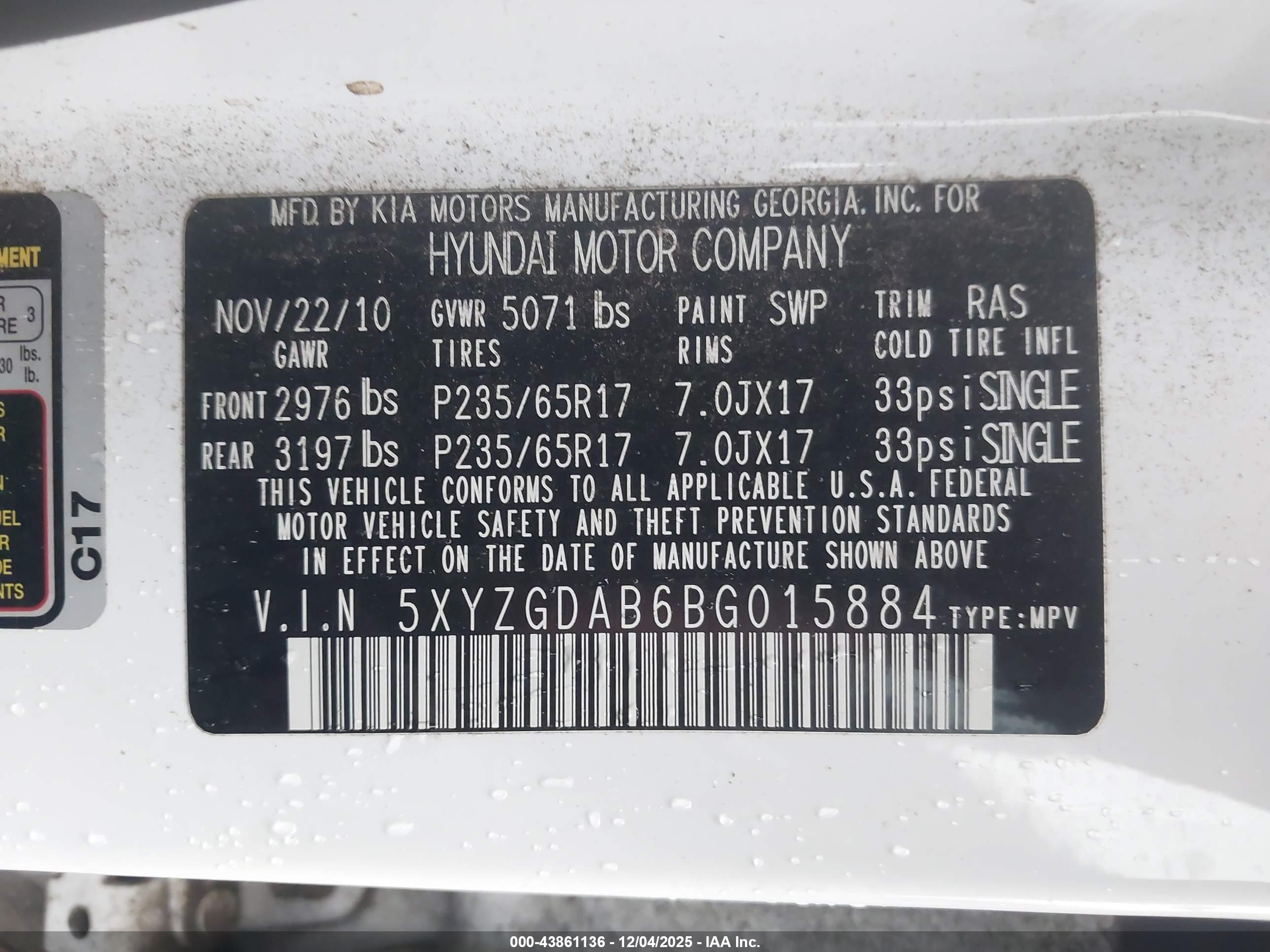 HYUNDAI SANTA image 9