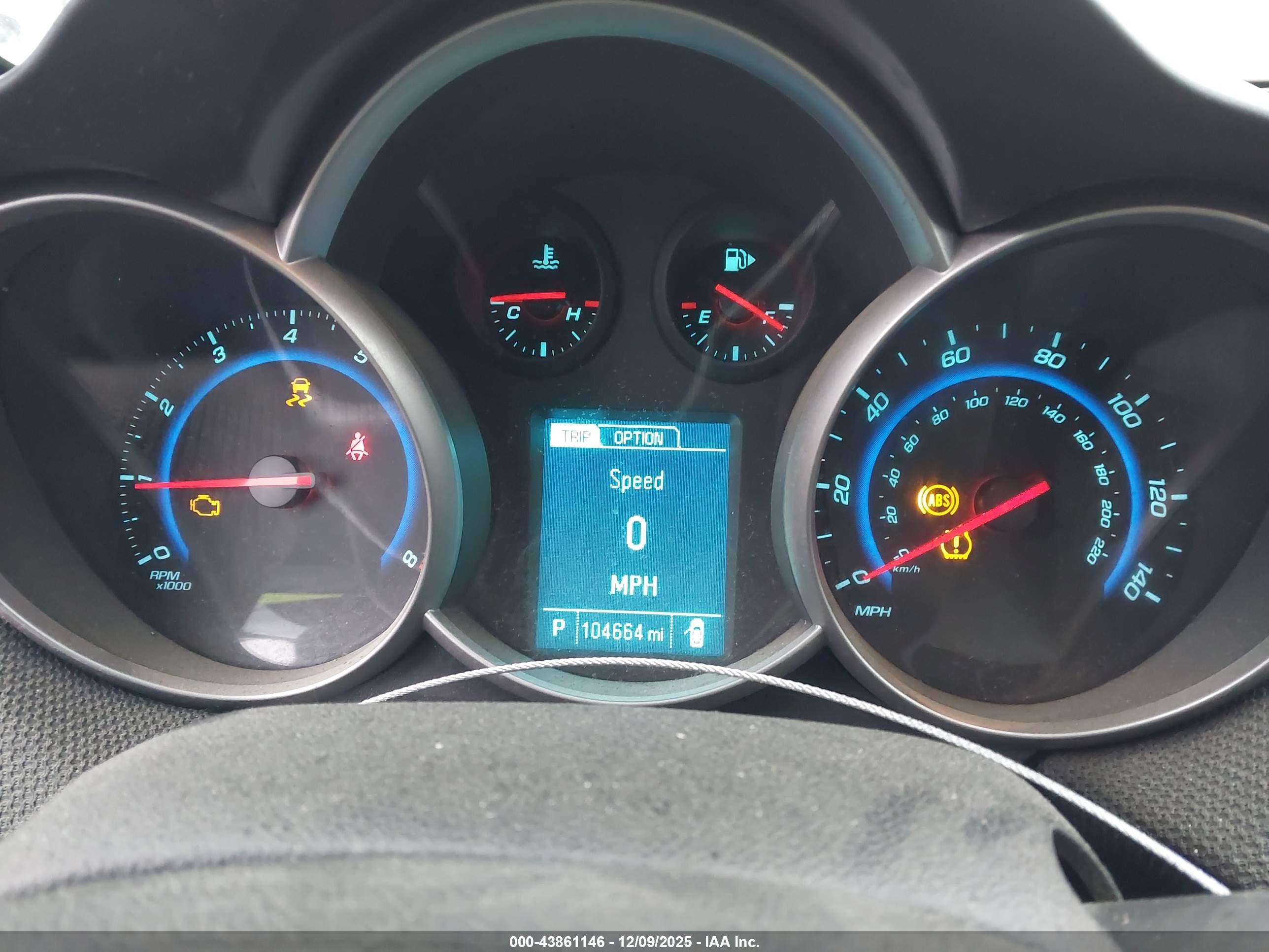 CHEVROLET CRUZE image 7