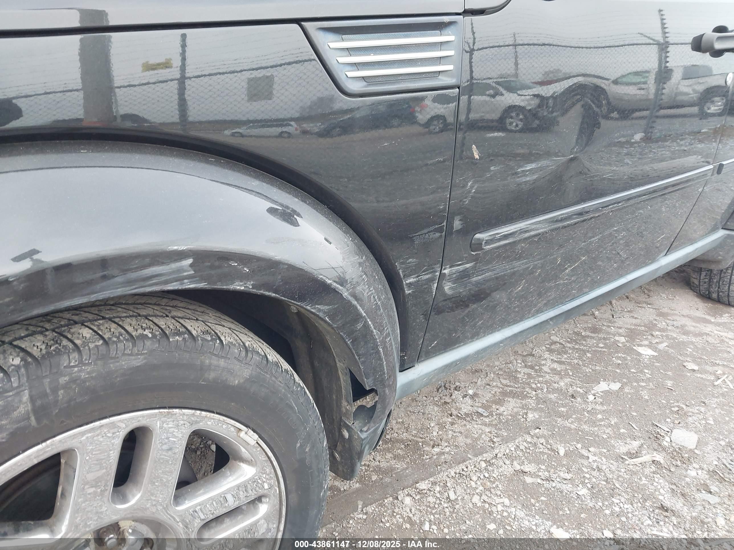 DODGE NITRO image 6