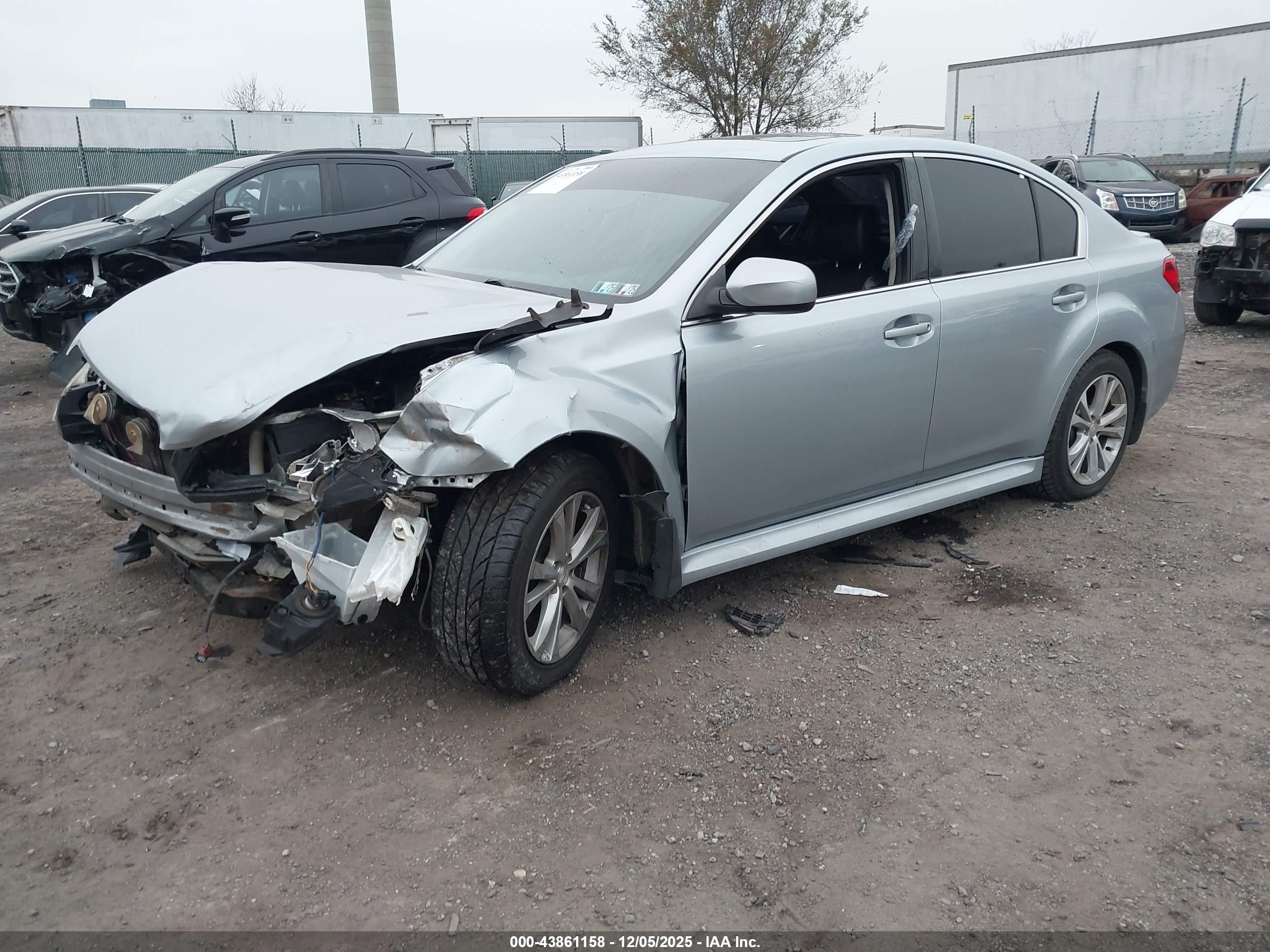 SUBARU LEGACY image 2