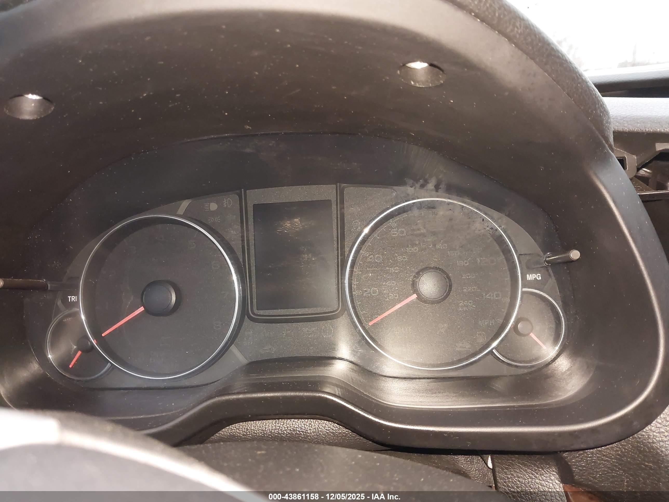 SUBARU LEGACY image 7