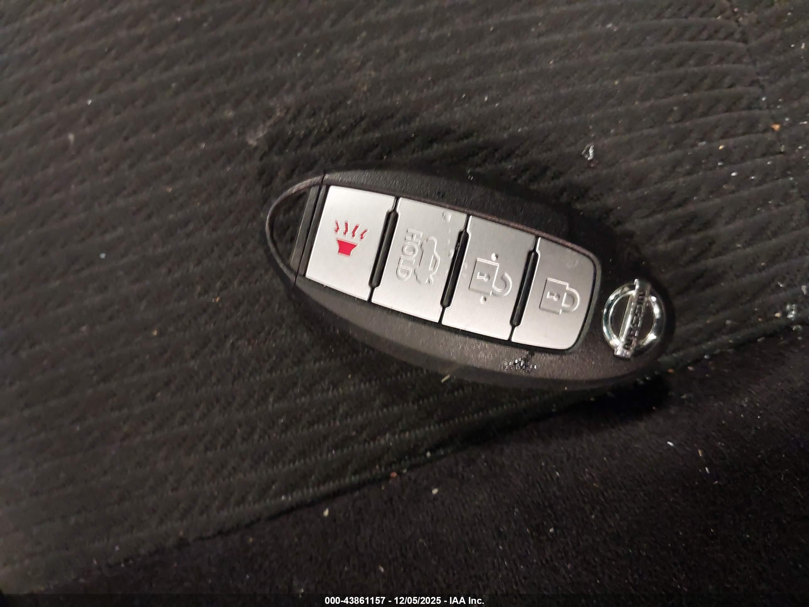 NISSAN ALTIMA image 11