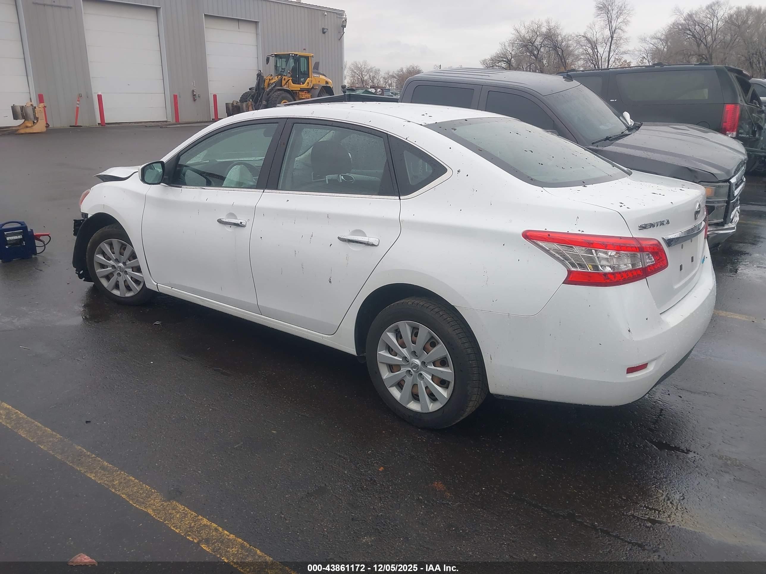 NISSAN SENTRA image 3