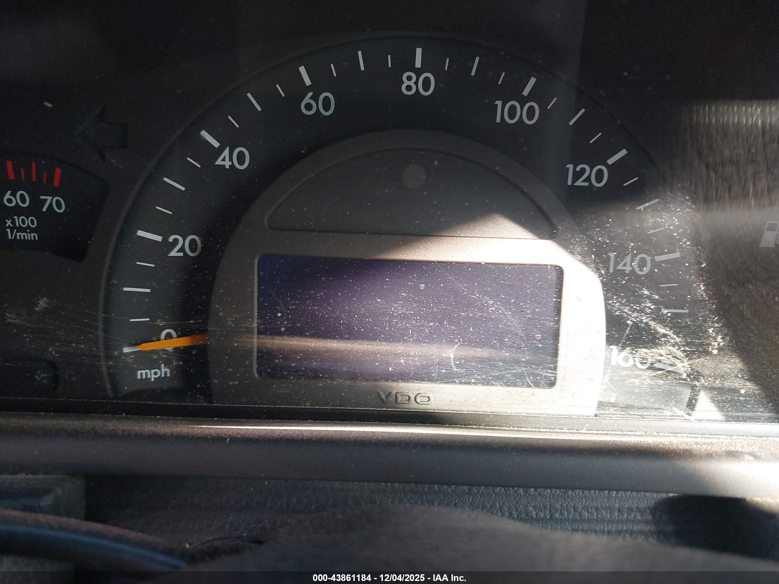 MERCEDES-BENZ C image 7