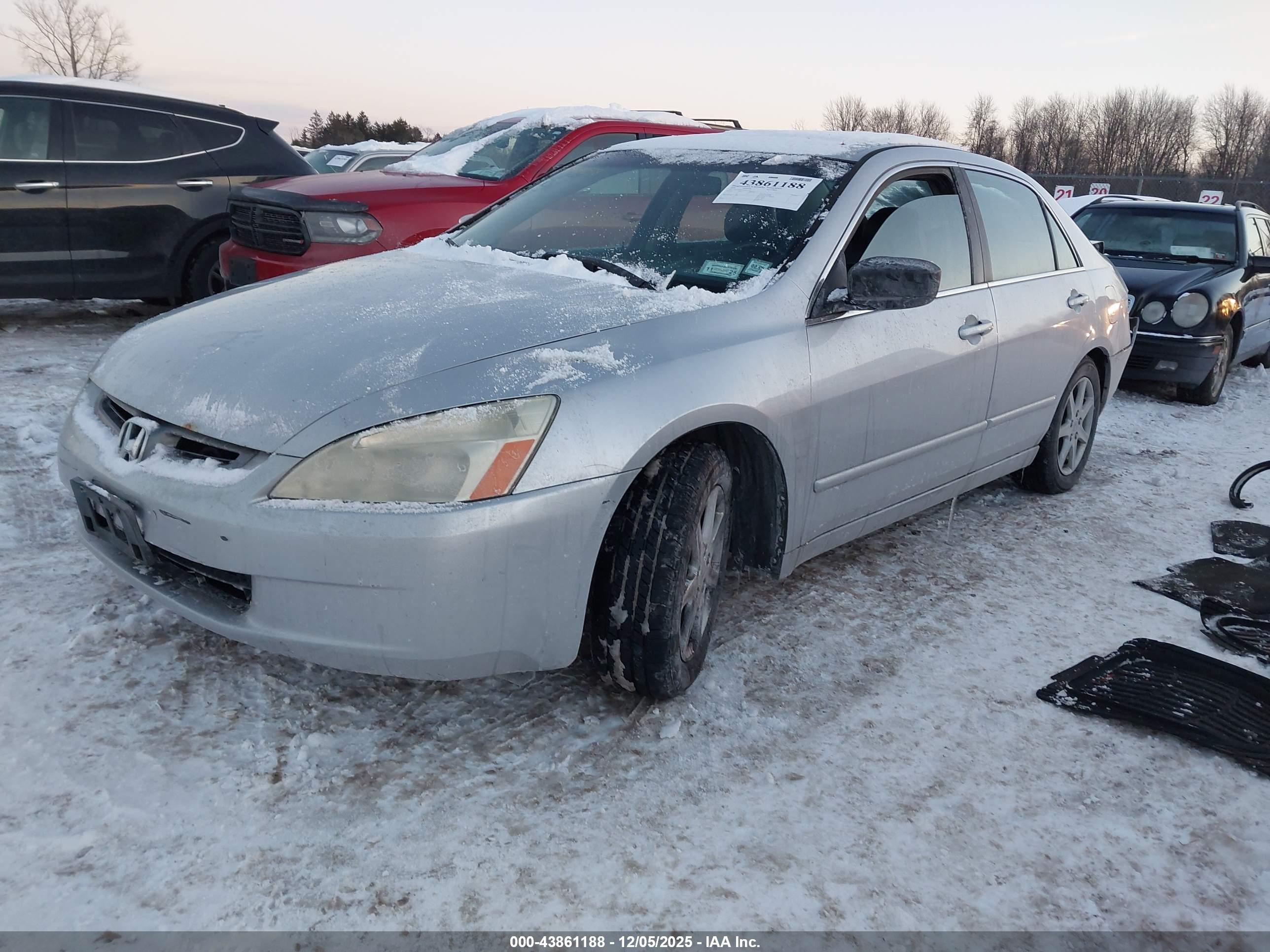 HONDA ACCORD image 2