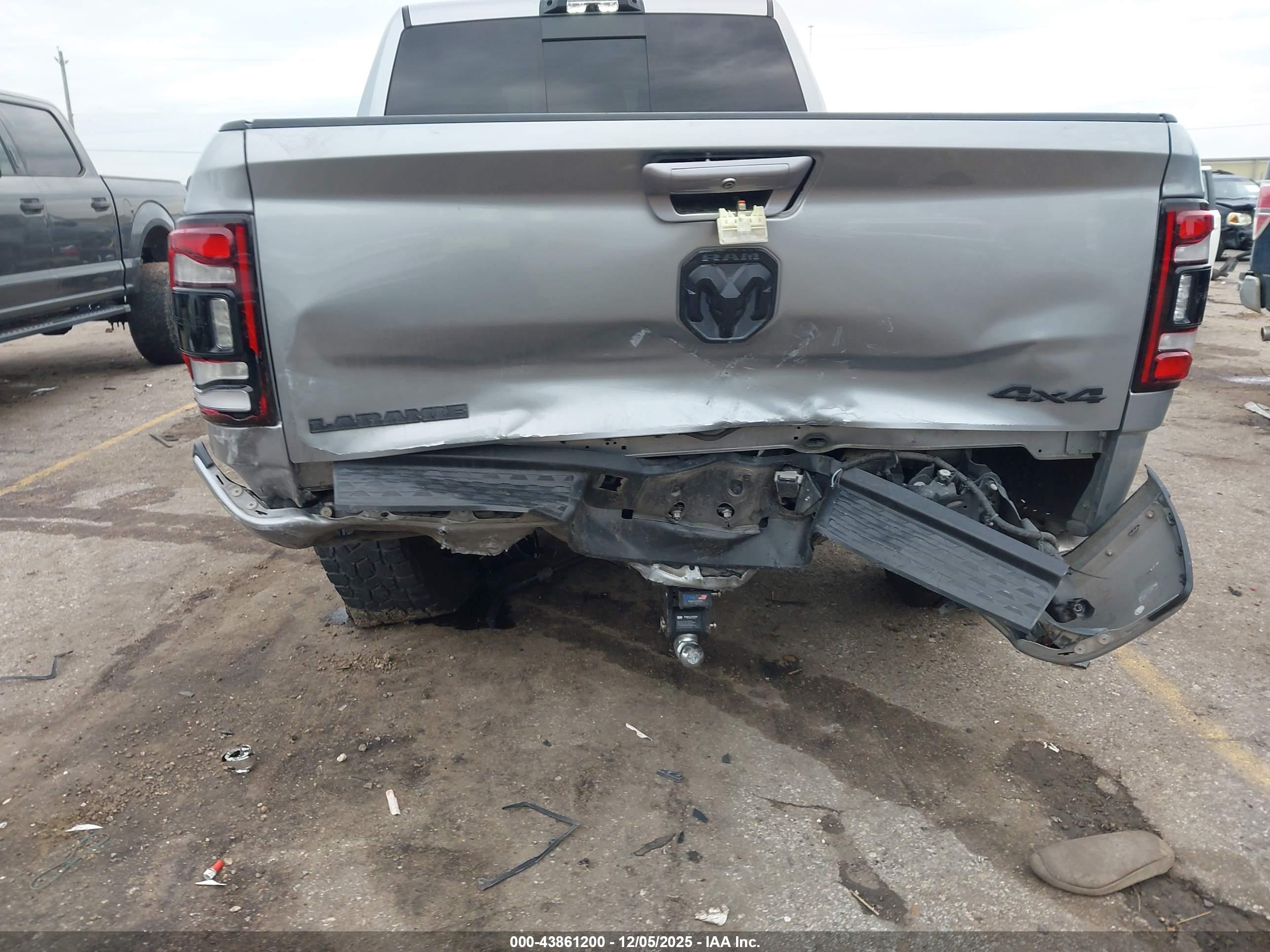 RAM 2500 image 6