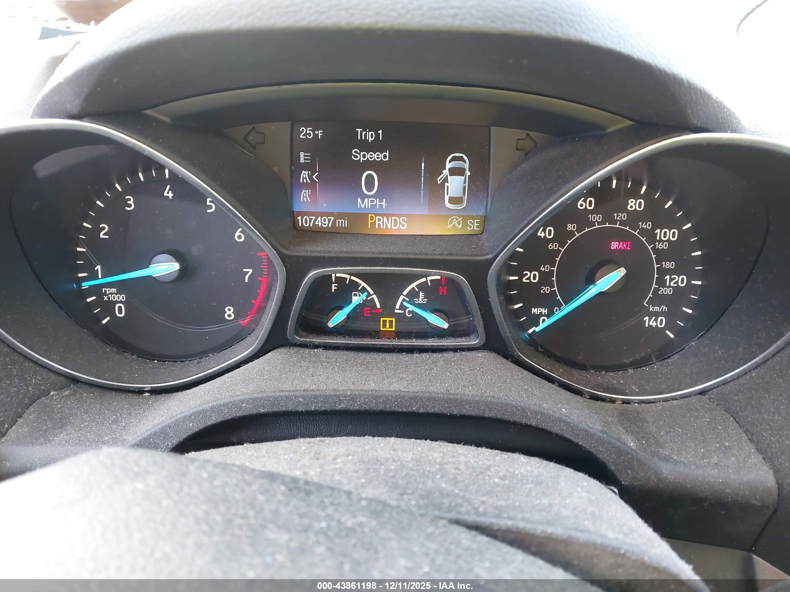 FORD ESCAPE image 7