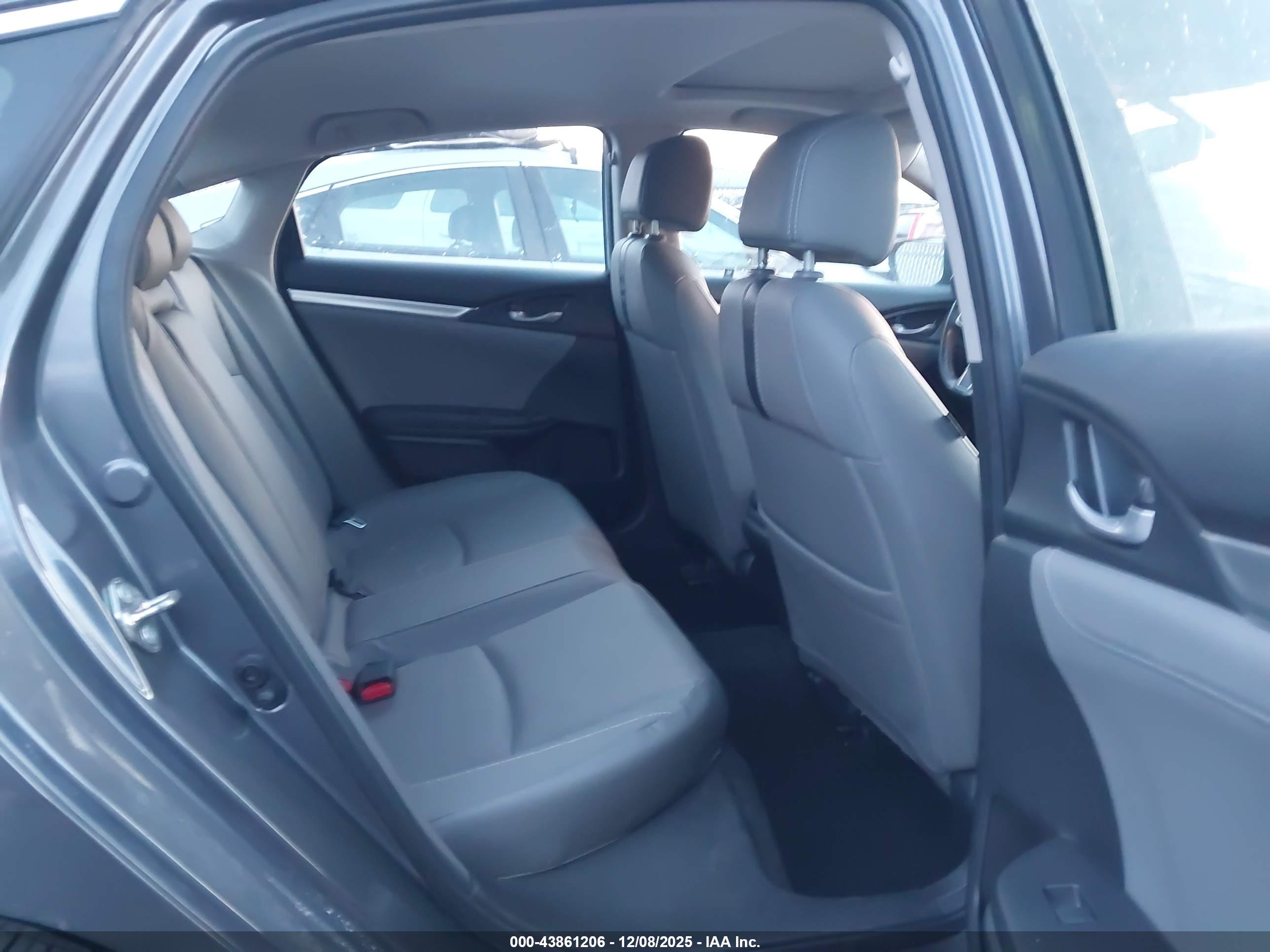 HONDA CIVIC image 8