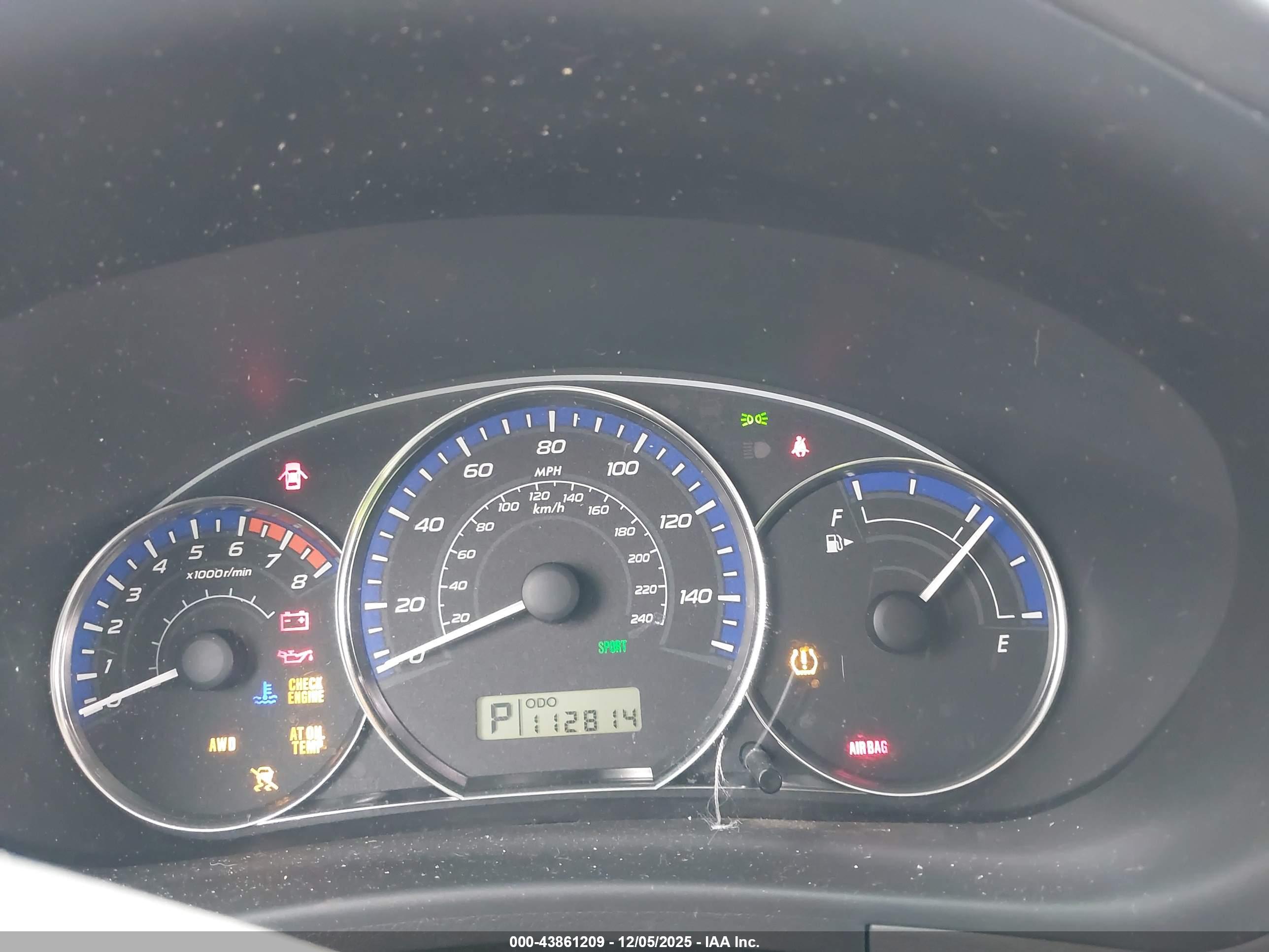 SUBARU FORESTER image 7