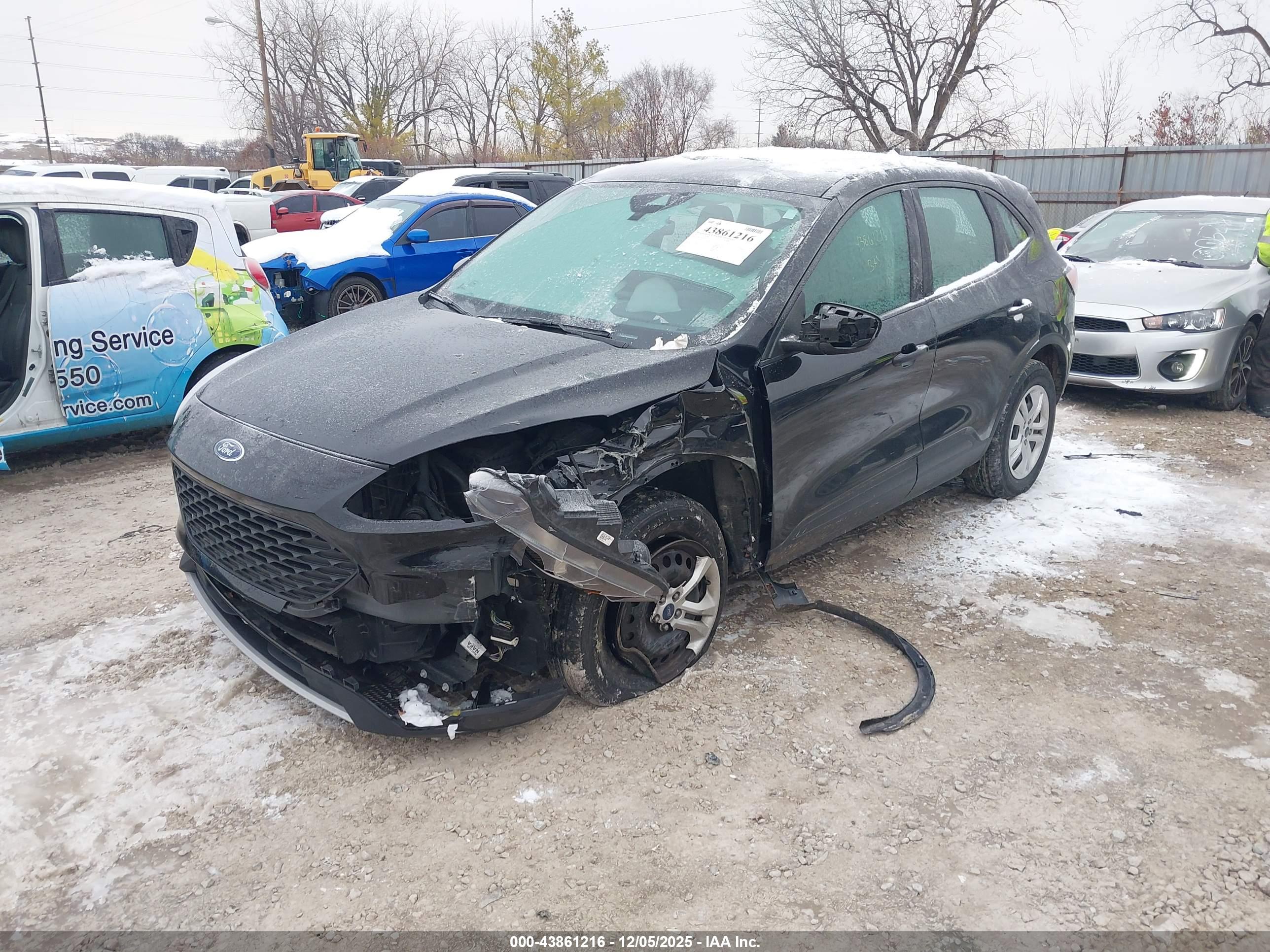 FORD ESCAPE image 2
