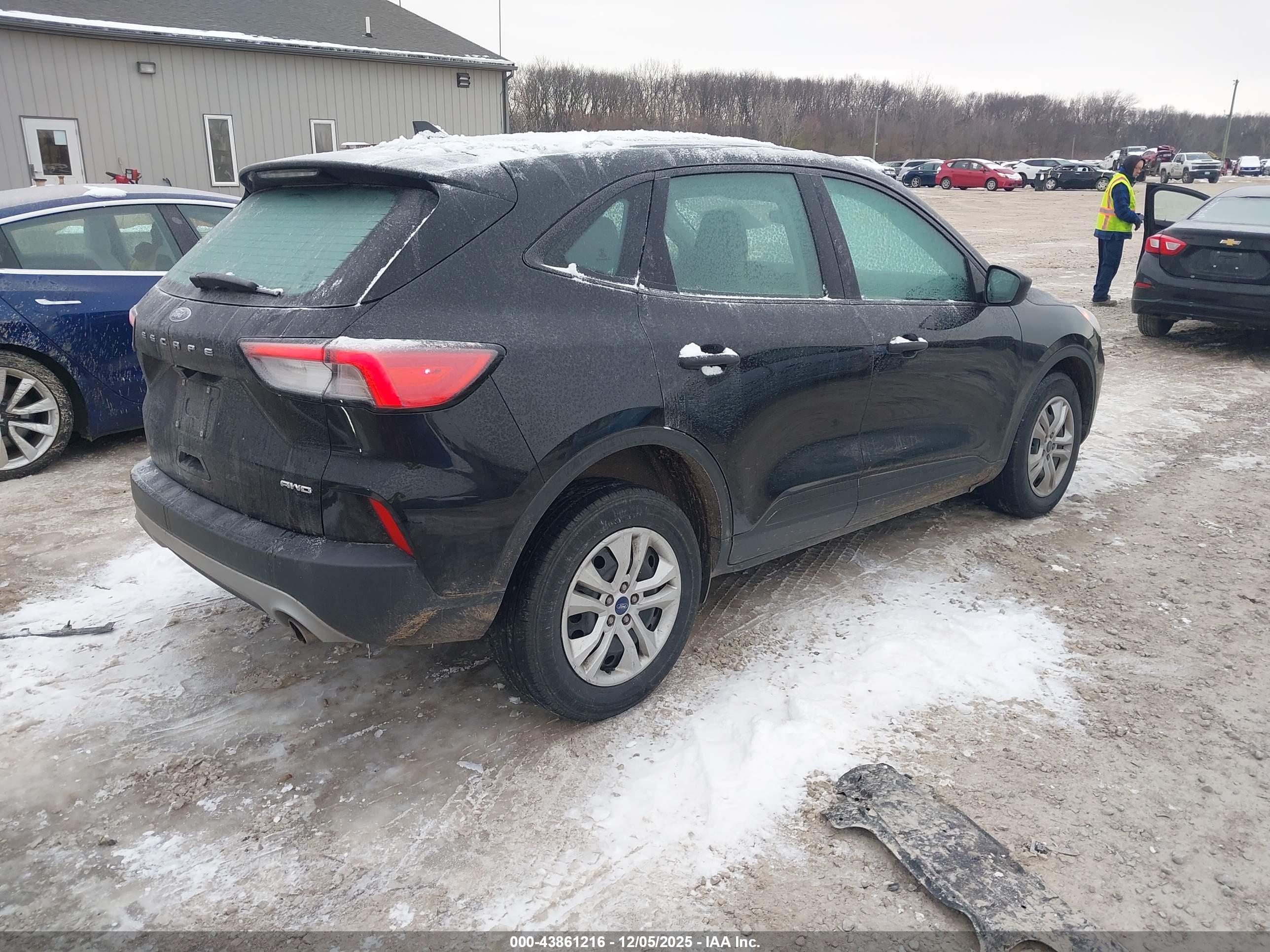 FORD ESCAPE image 4
