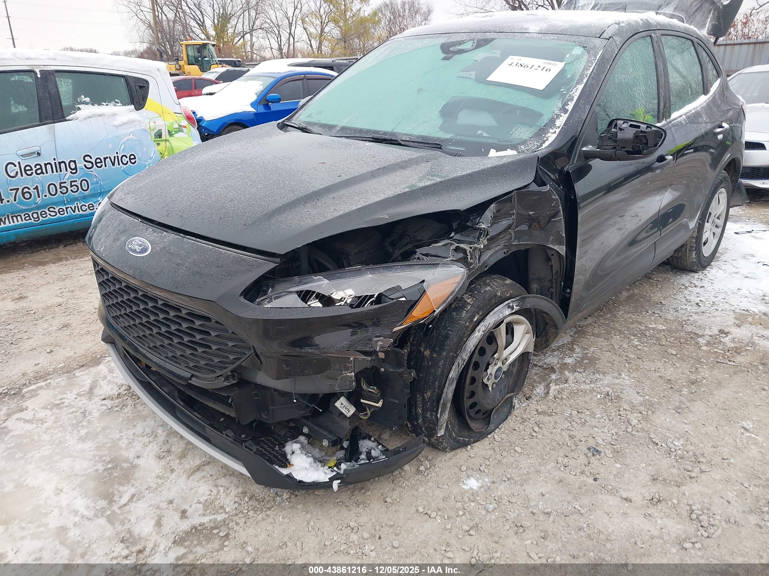 FORD ESCAPE image 6