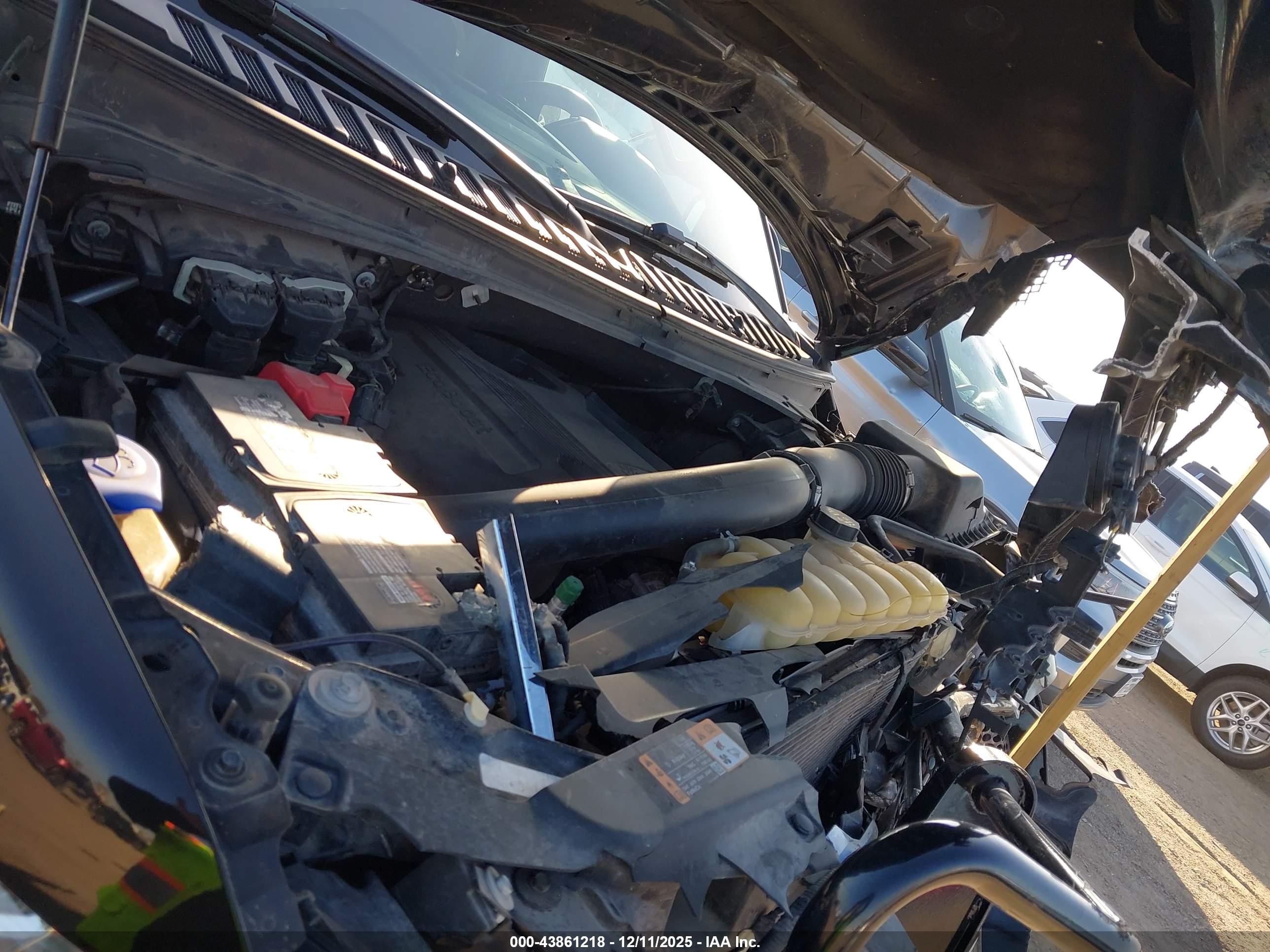 FORD EXPEDITION image 10